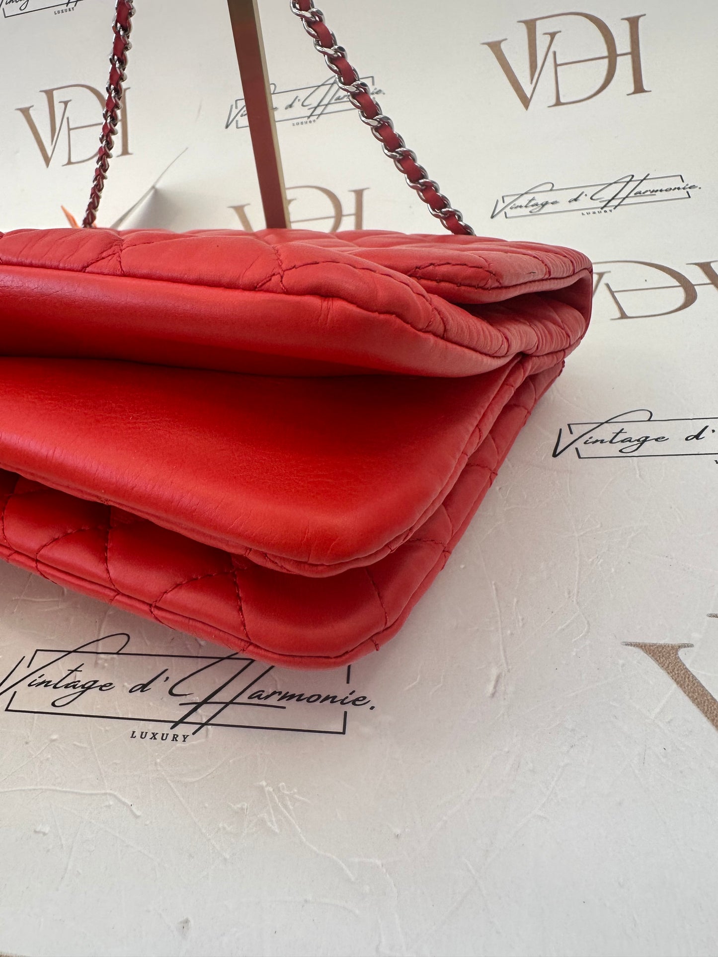 017898 - Chanel Red Lambskin