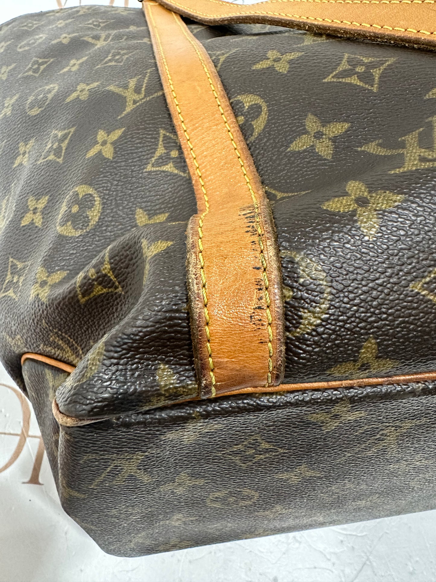 017915 - Louis Vuitton Sac Shopping