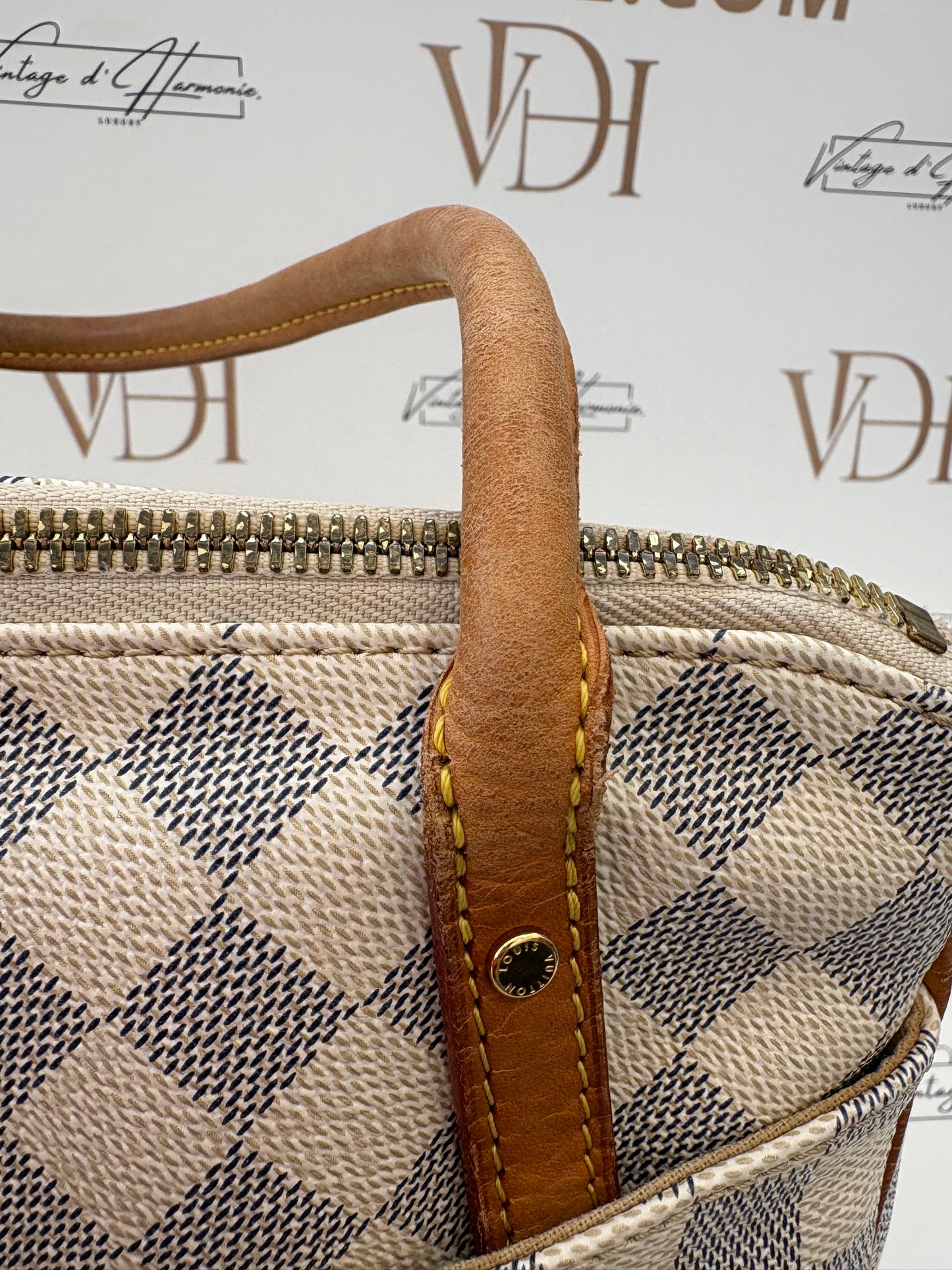 383294 - Louis Vuitton Figheri
