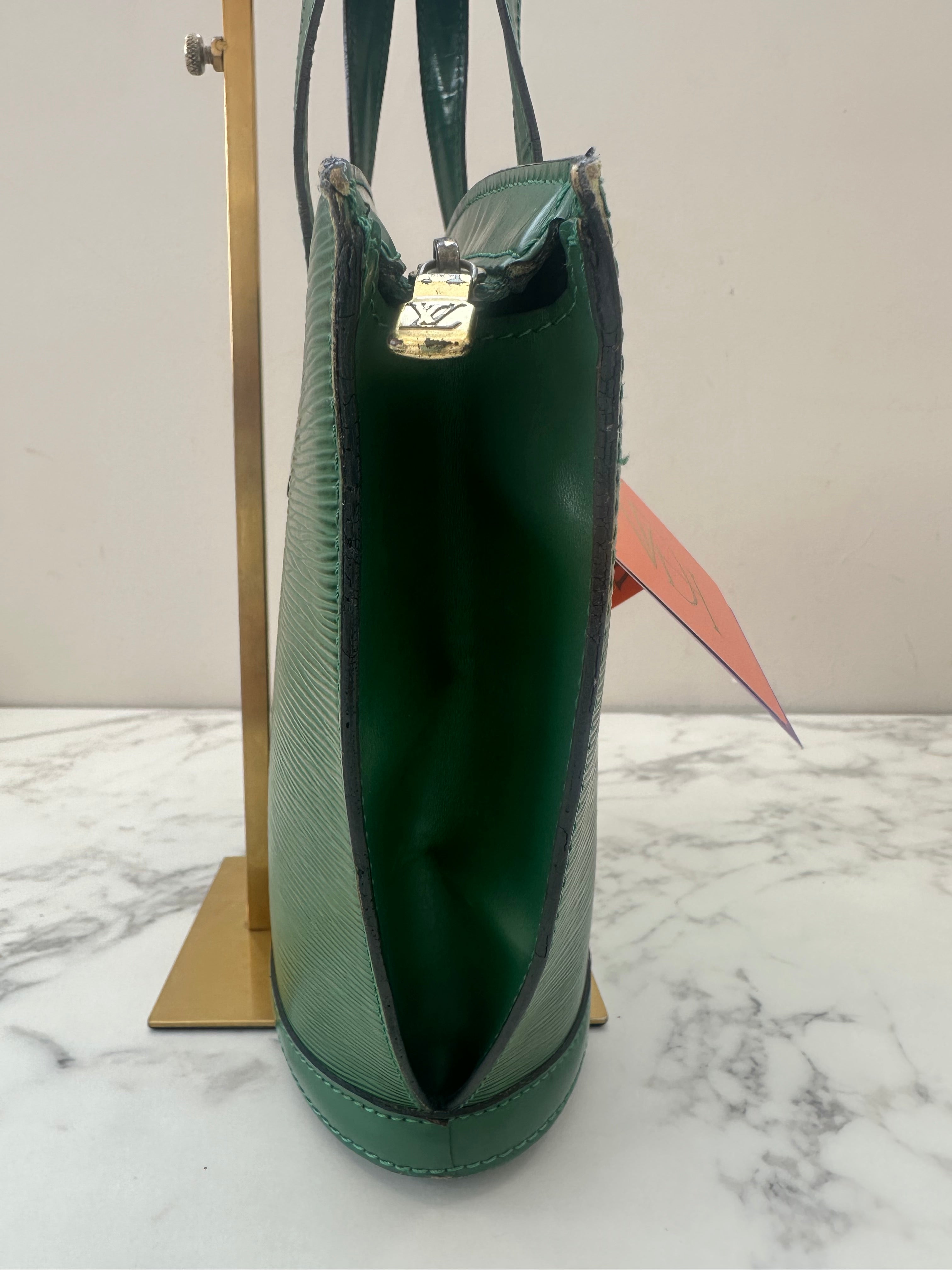 Louis Vuitton Green Epi Saint jacques