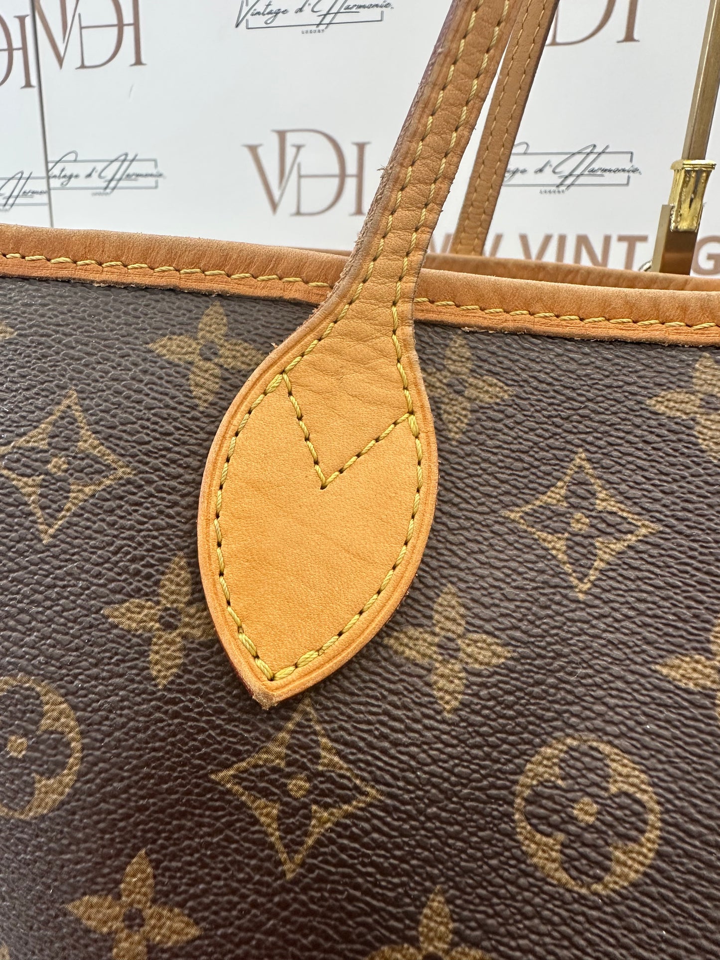 382225 - Louis Vuitton Neverfull GM