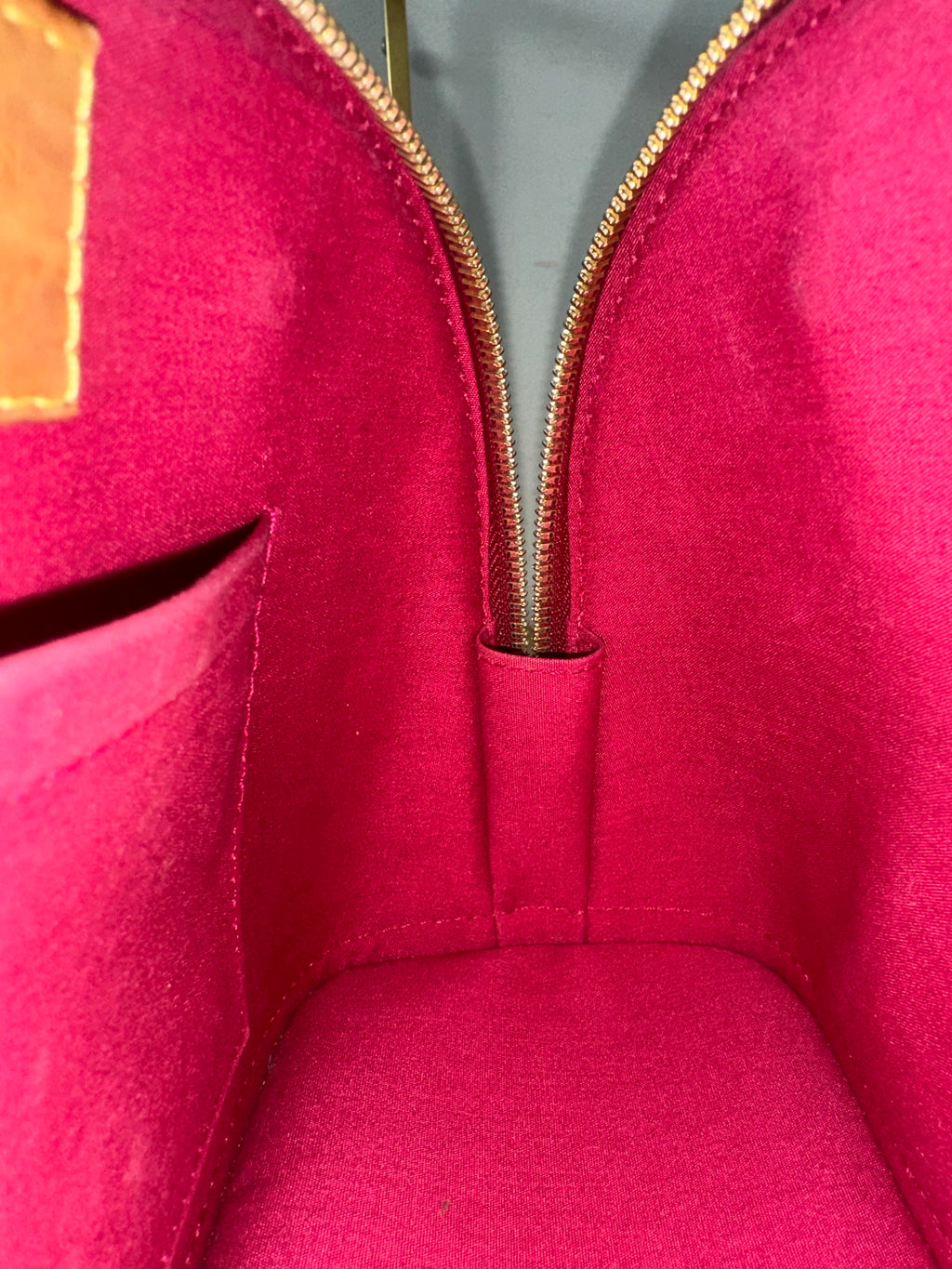 Louis Vuitton Alma BB Vernis Red