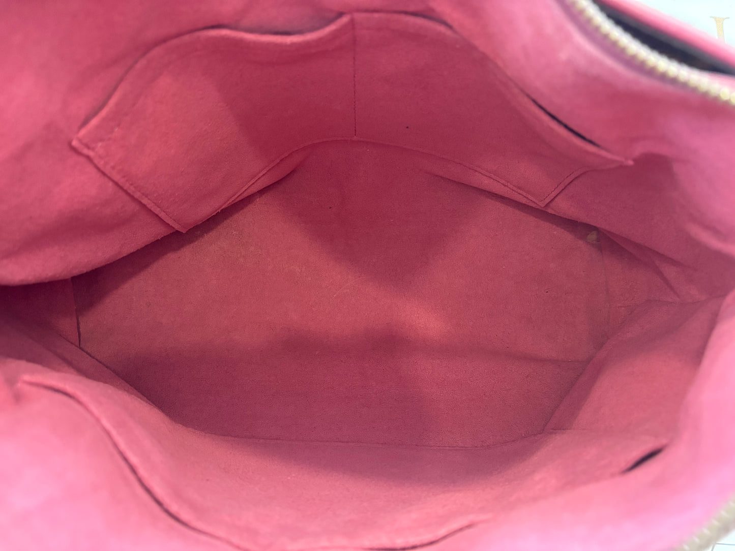 382993 - Louis Vuitton Pallas