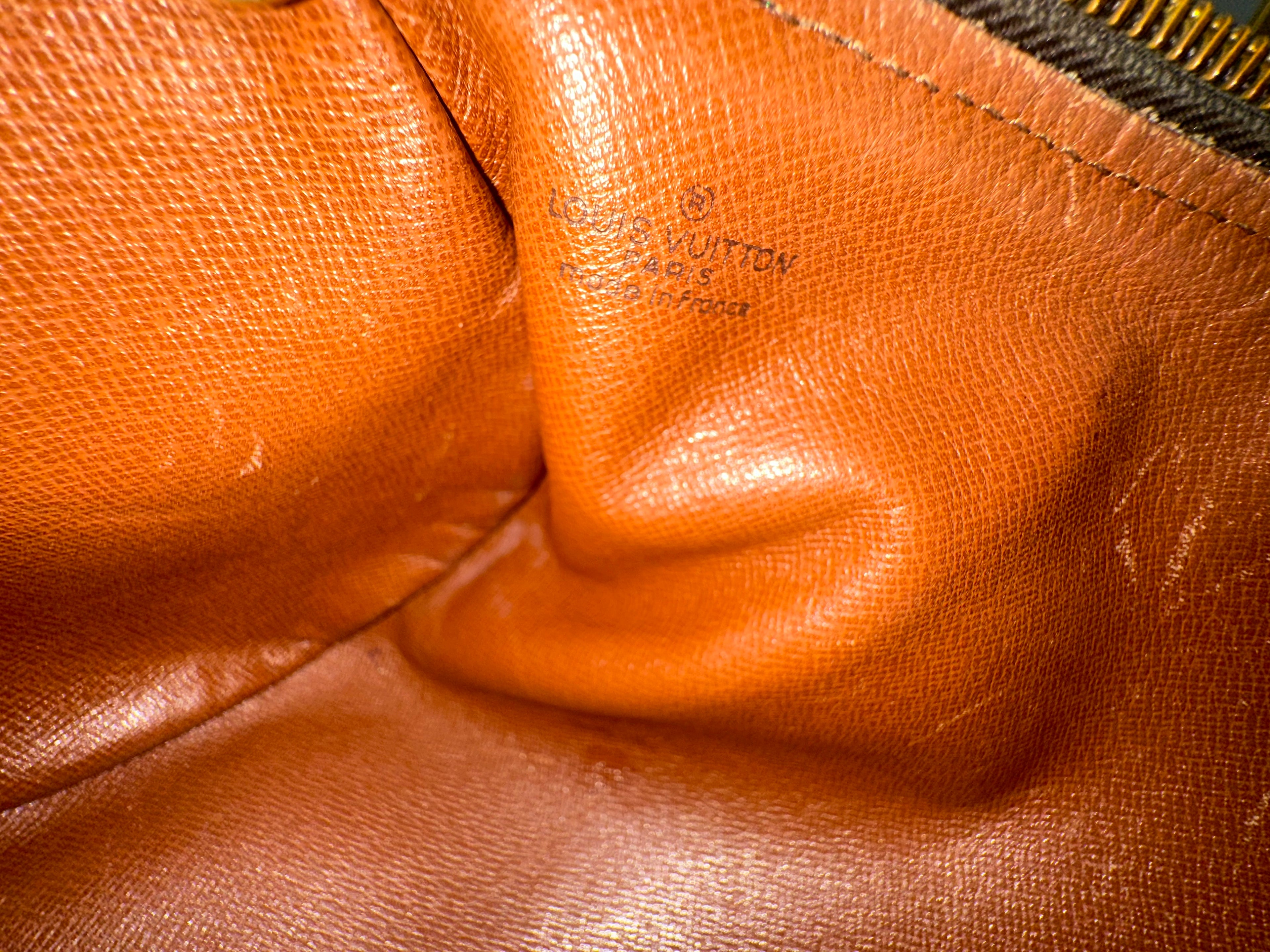 Louis Vuitton Papillon 30