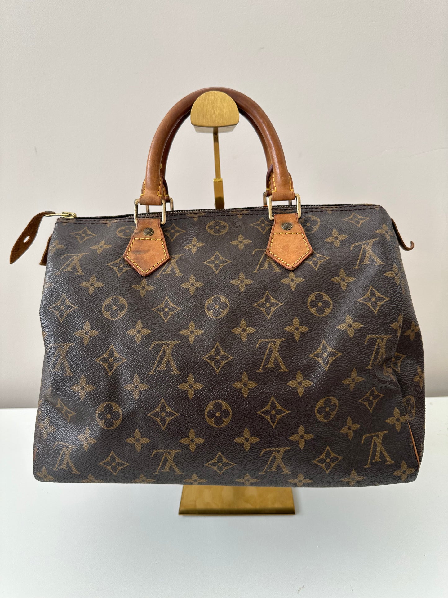 Louis Vuitton Speedy 30