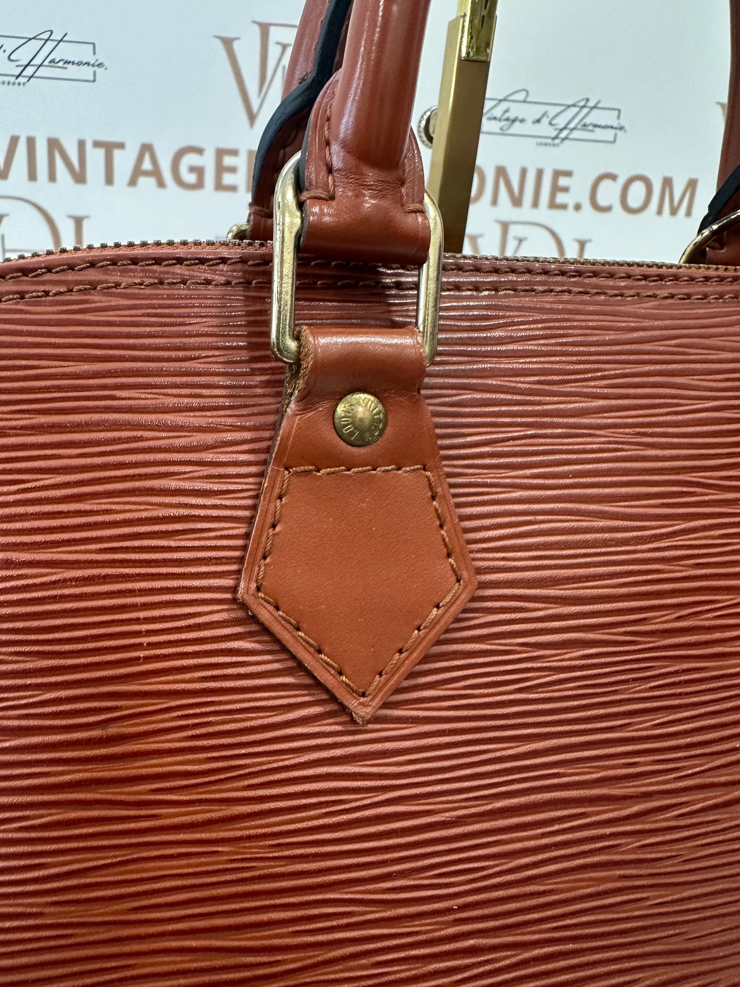 383166 - Louis Vuitton Alma