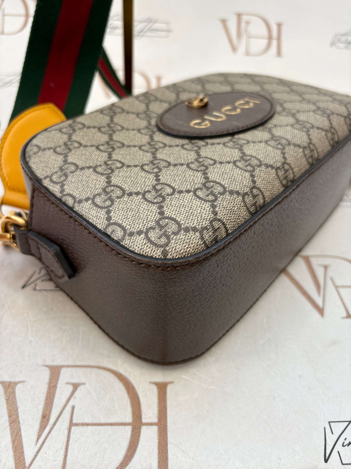 383957 - Gucci Neo Vintage