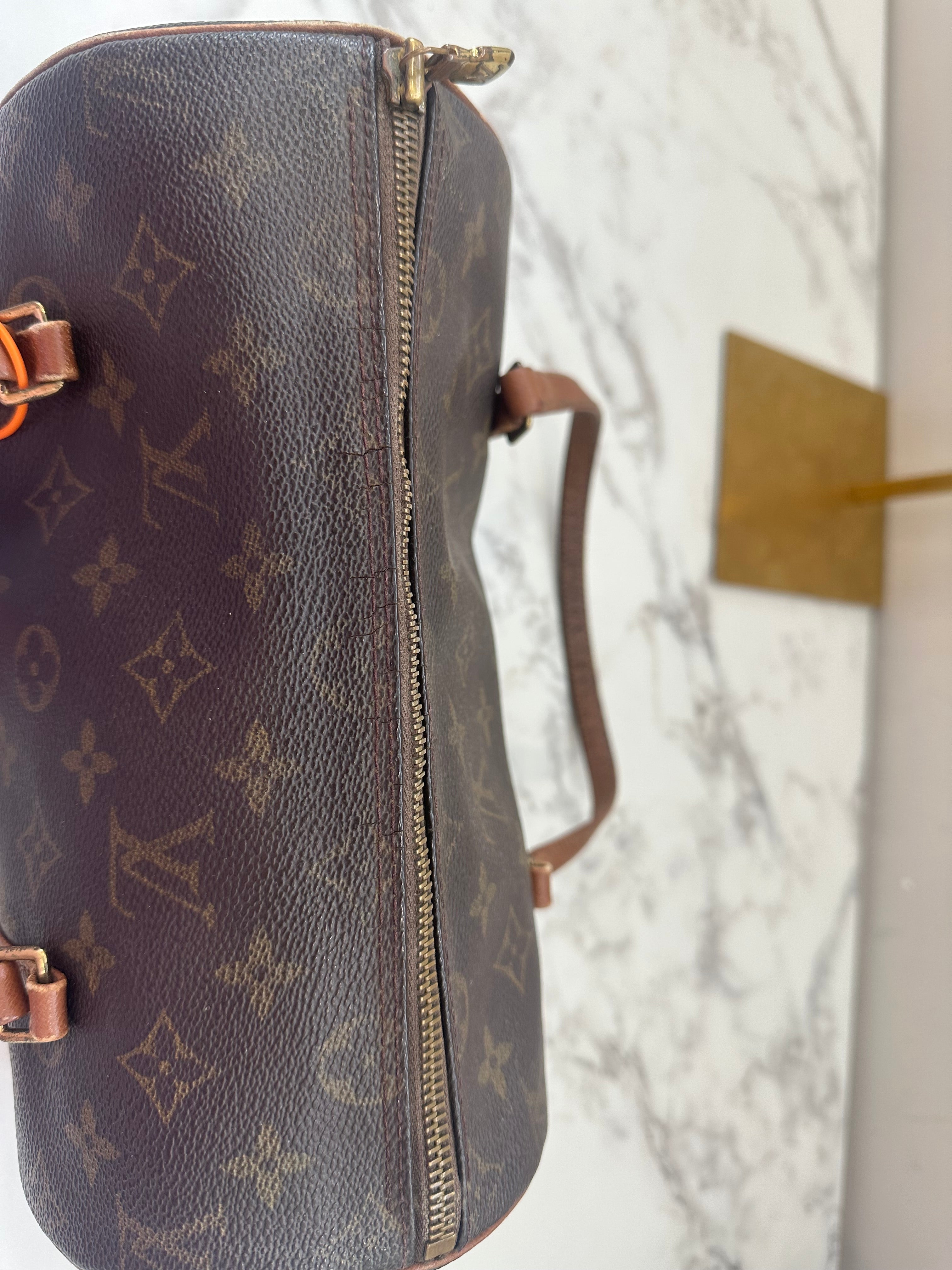 Louis Vuitton Papillon 26