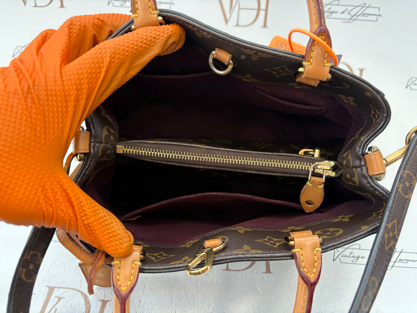 384111 - Louis Vuitton Montaigne BB