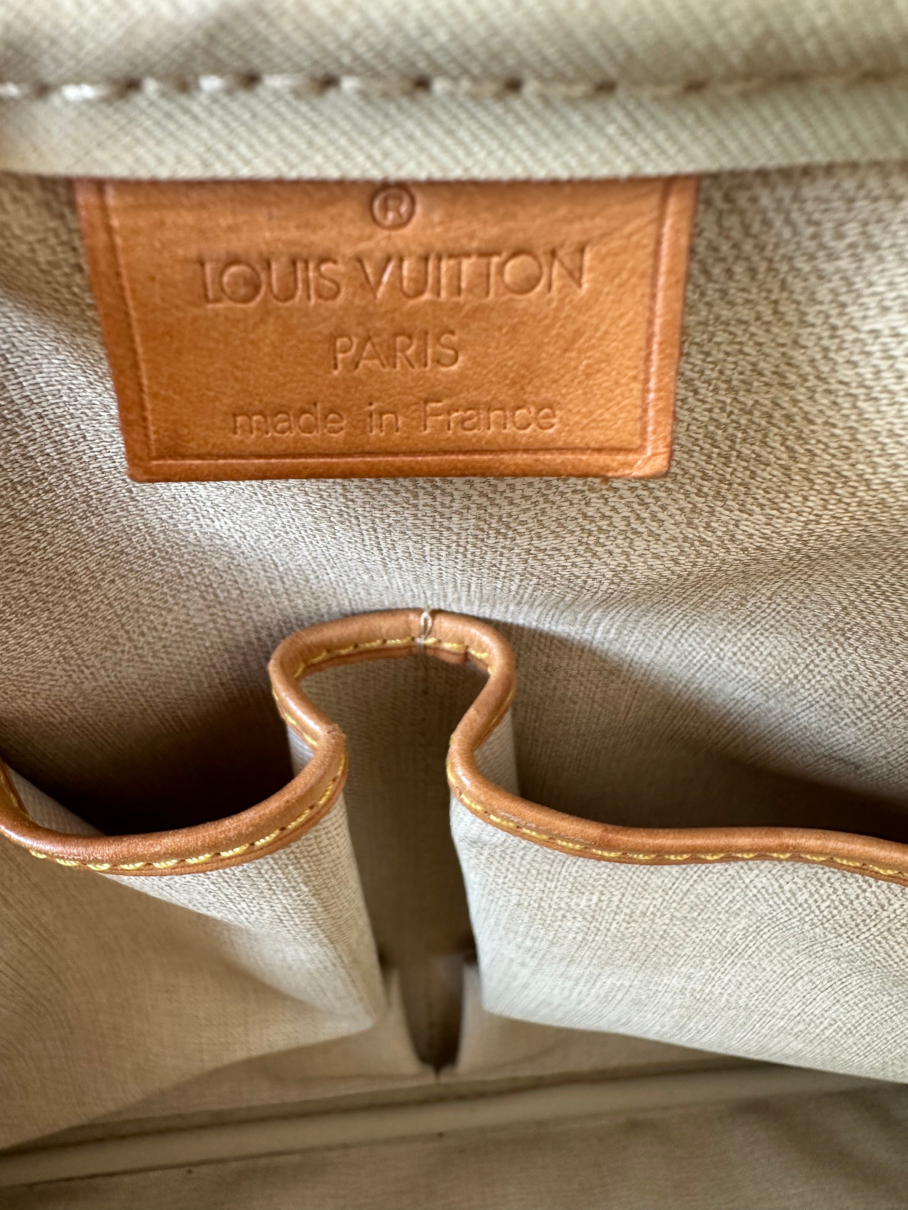 Louis Vuitton Deauville