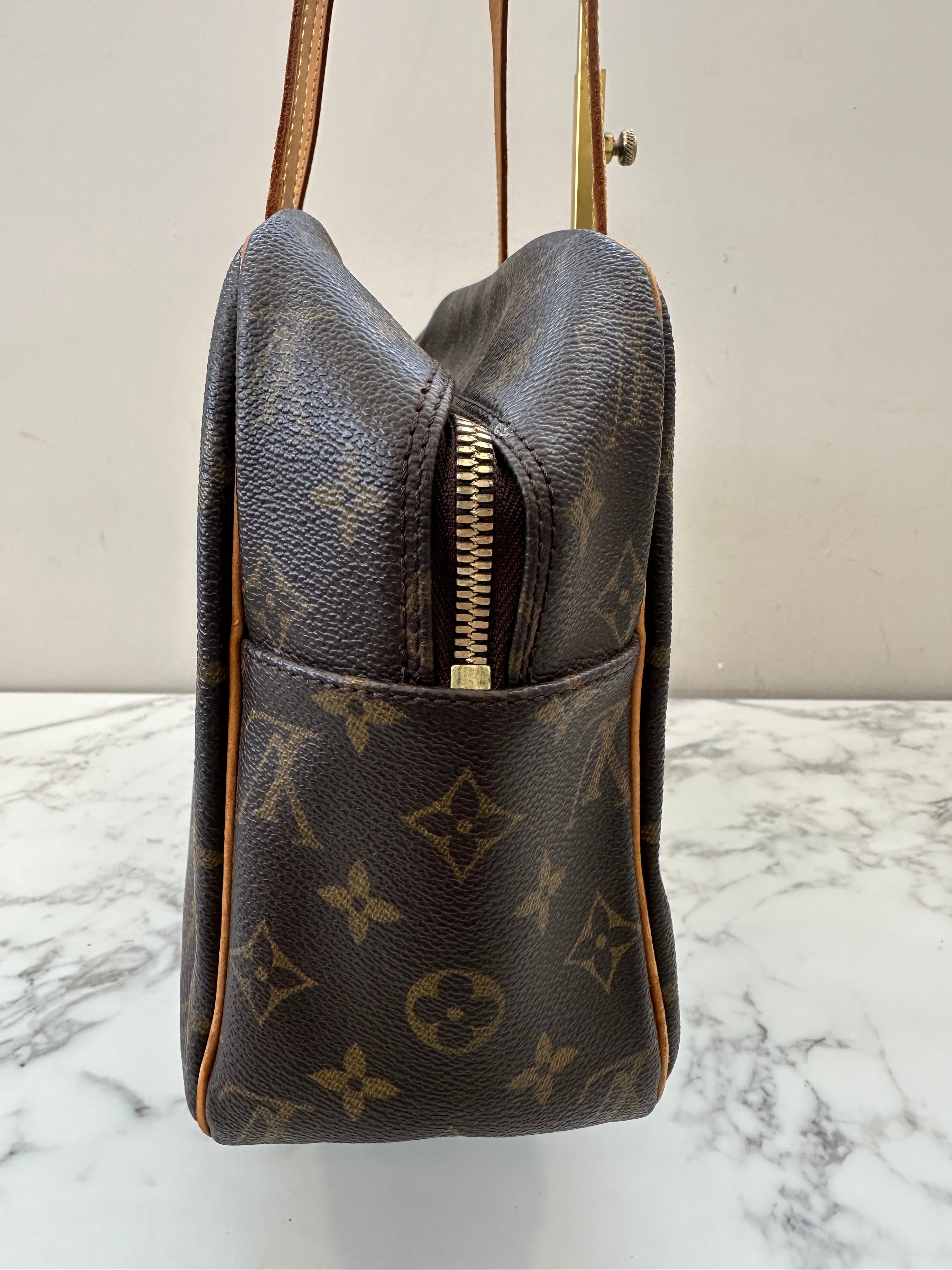 Louis Vuitton Cite GM