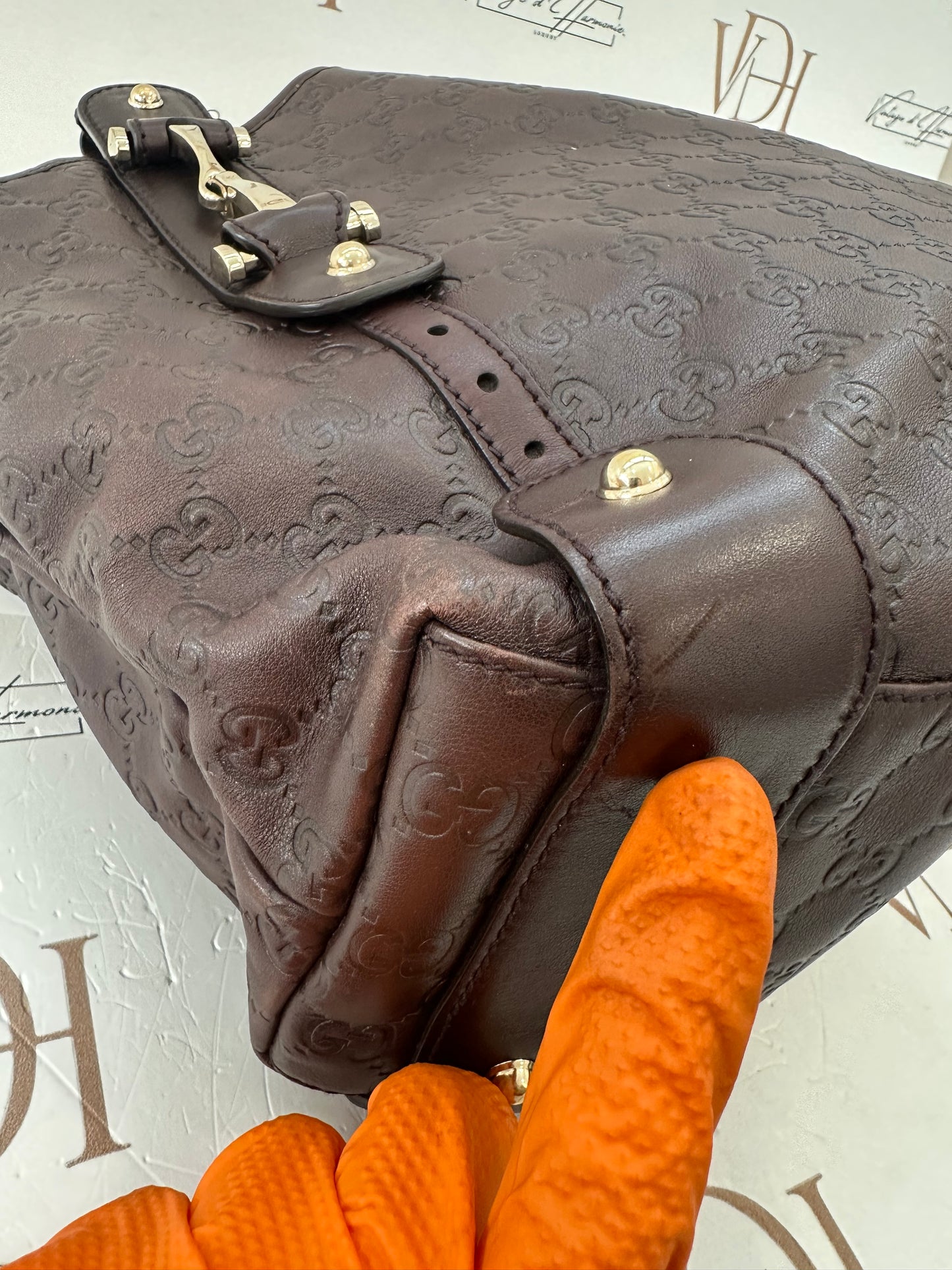 382572 - Gucci Pelham