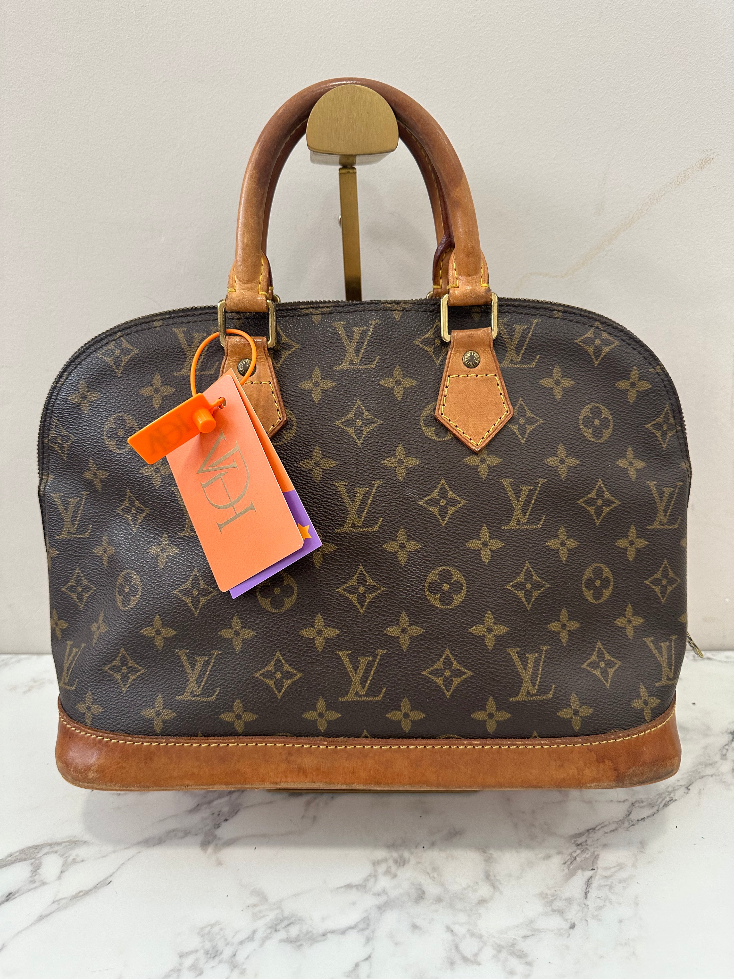 Louis Vuitton Alma