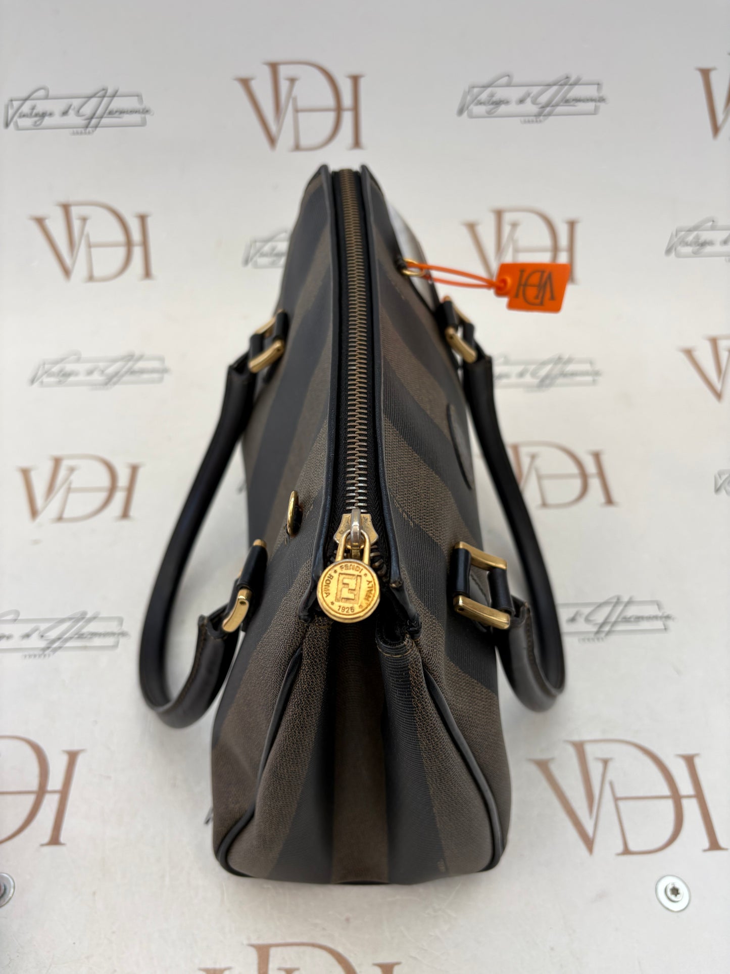 018967 - Fendi Pequin