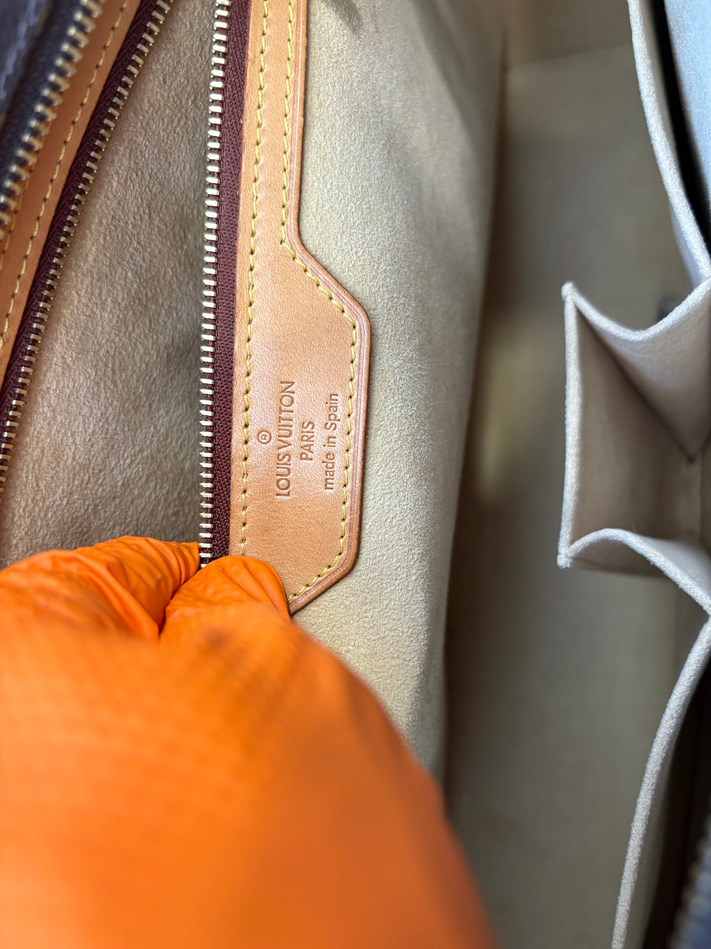 018770 - Louis Vuitton Luco