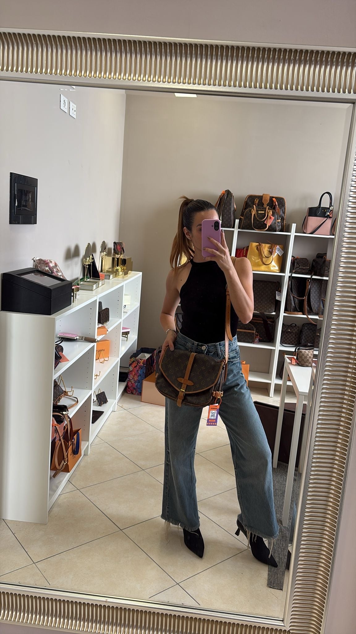 Louis Vuitton Saumur 30