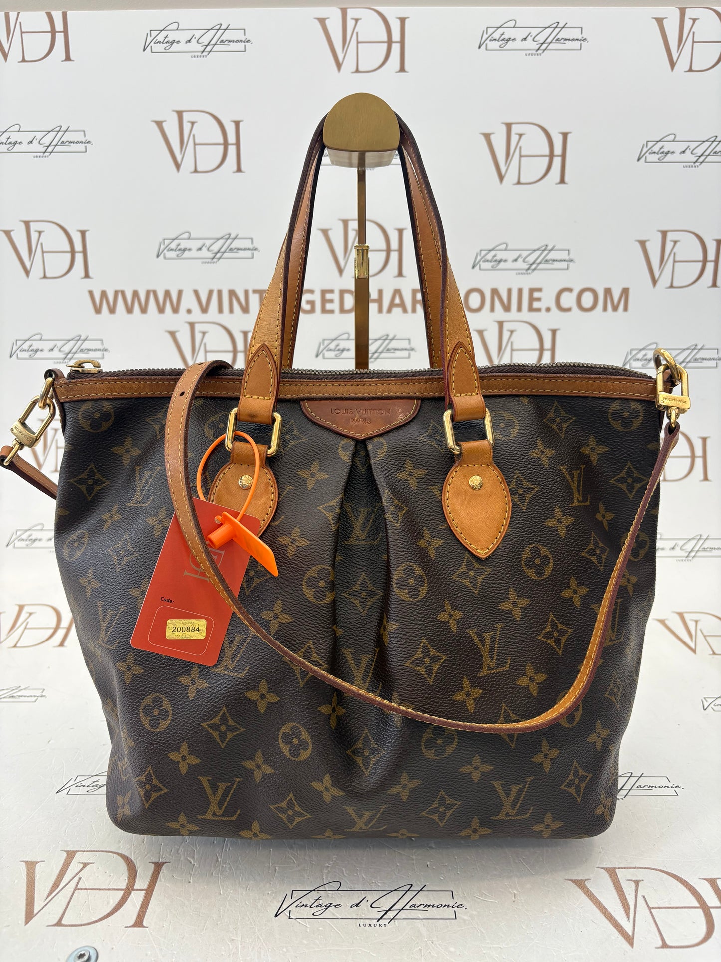 200884 - Louis Vuitton Palermo