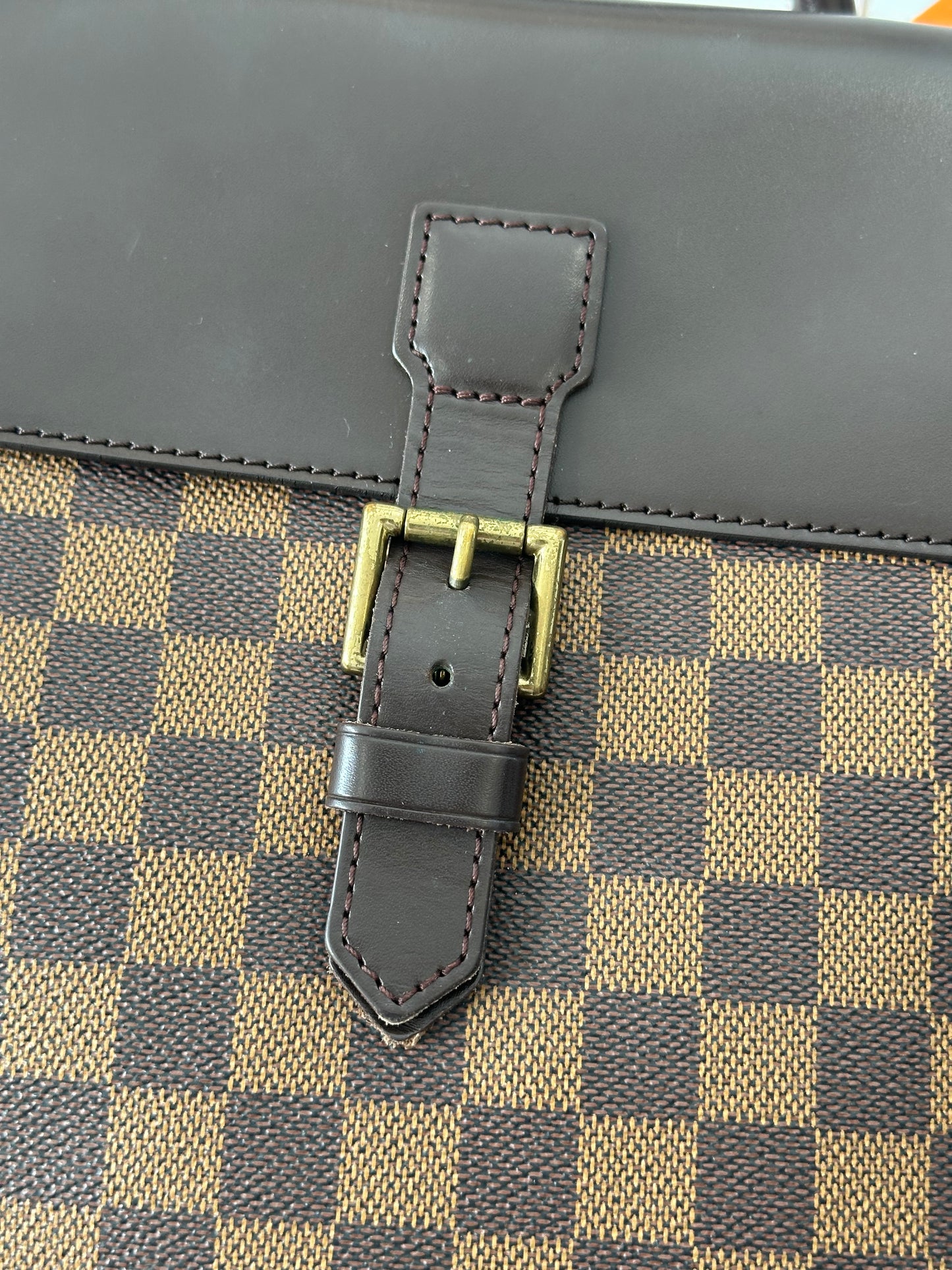018142 - Louis Vuitton Damier Soho