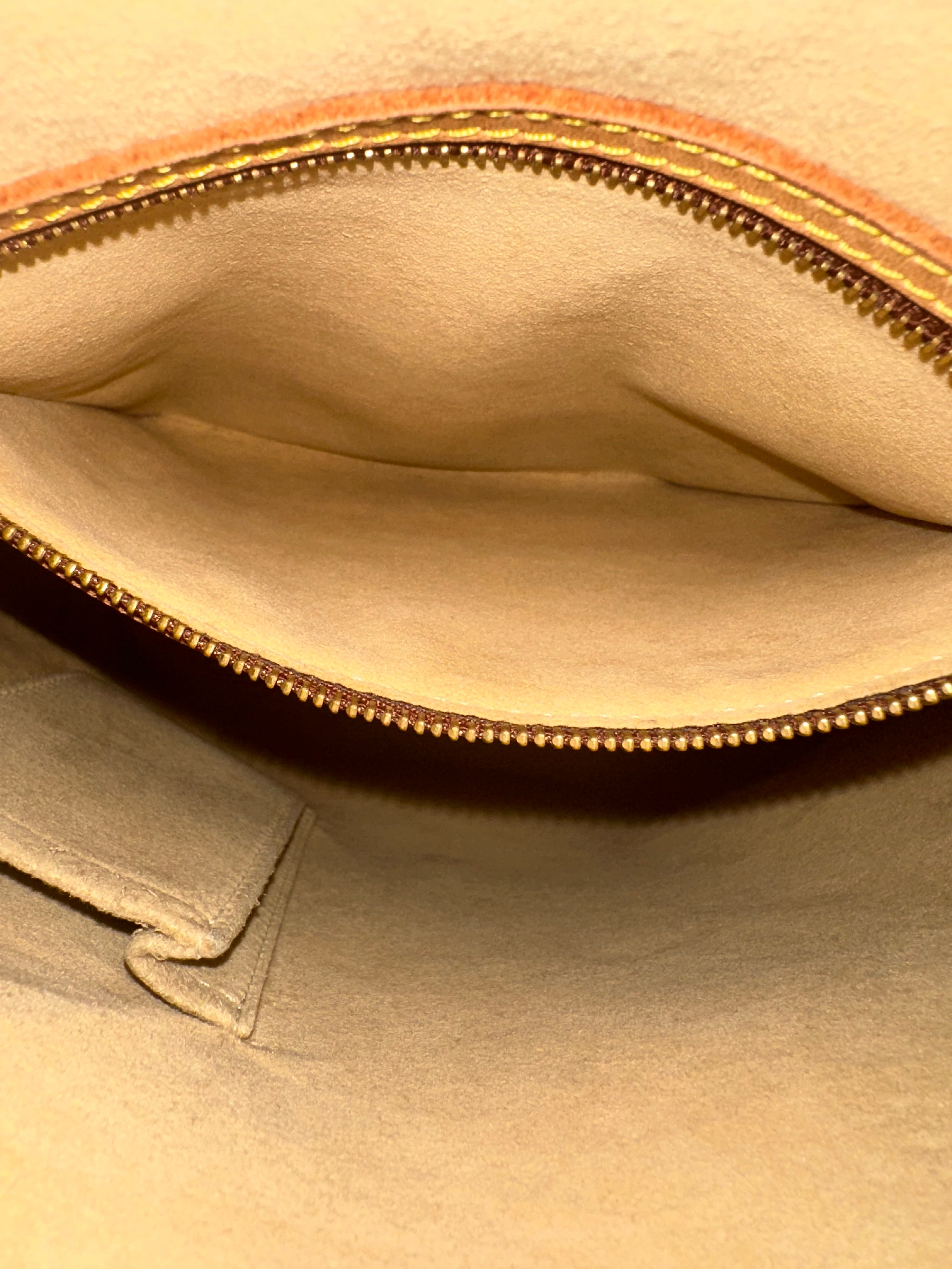 Louis Vuitton Looping GM