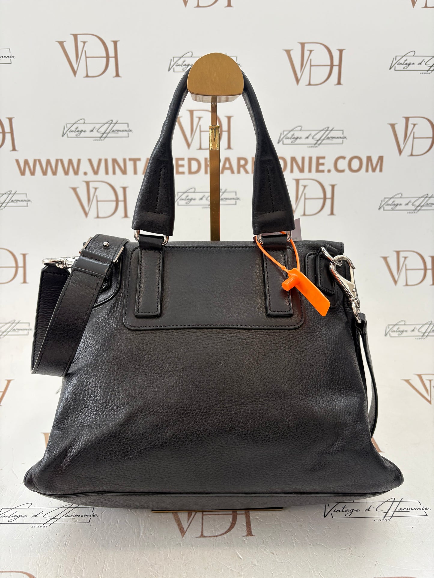 201276 - Givenchy Pandora