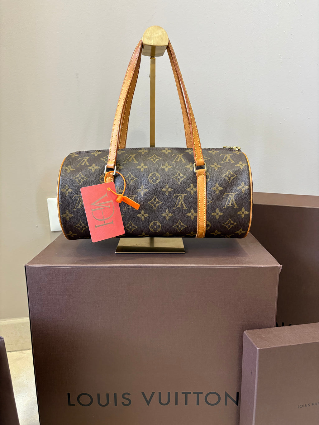 Louis Vuitton papillon 30 monogram