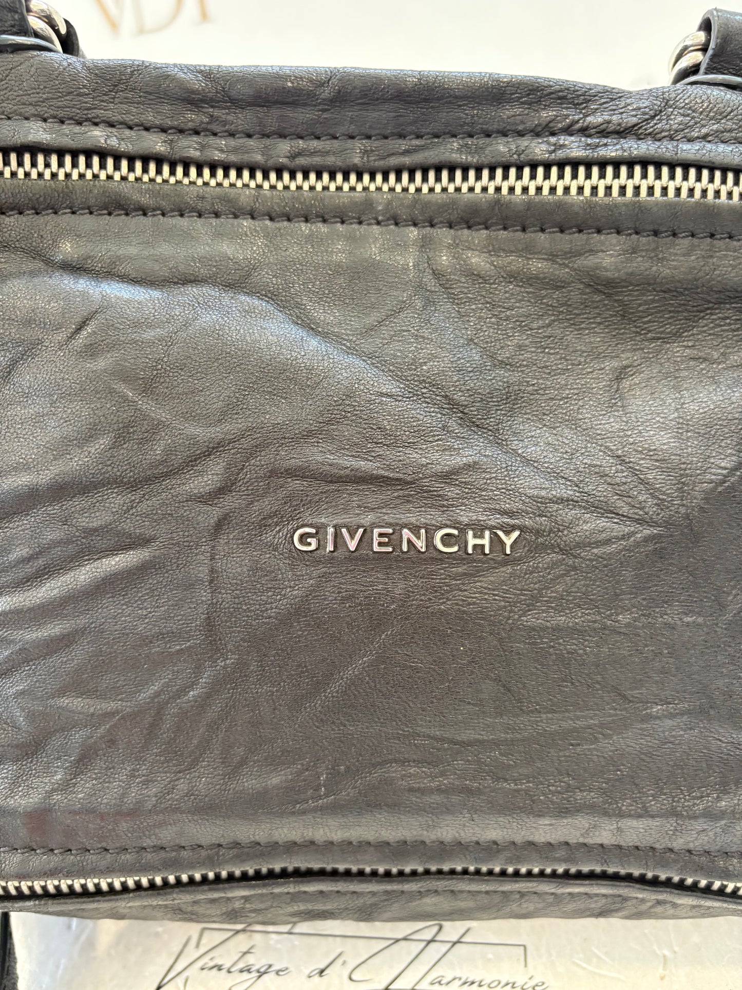 201469 - Givenchy Pandora