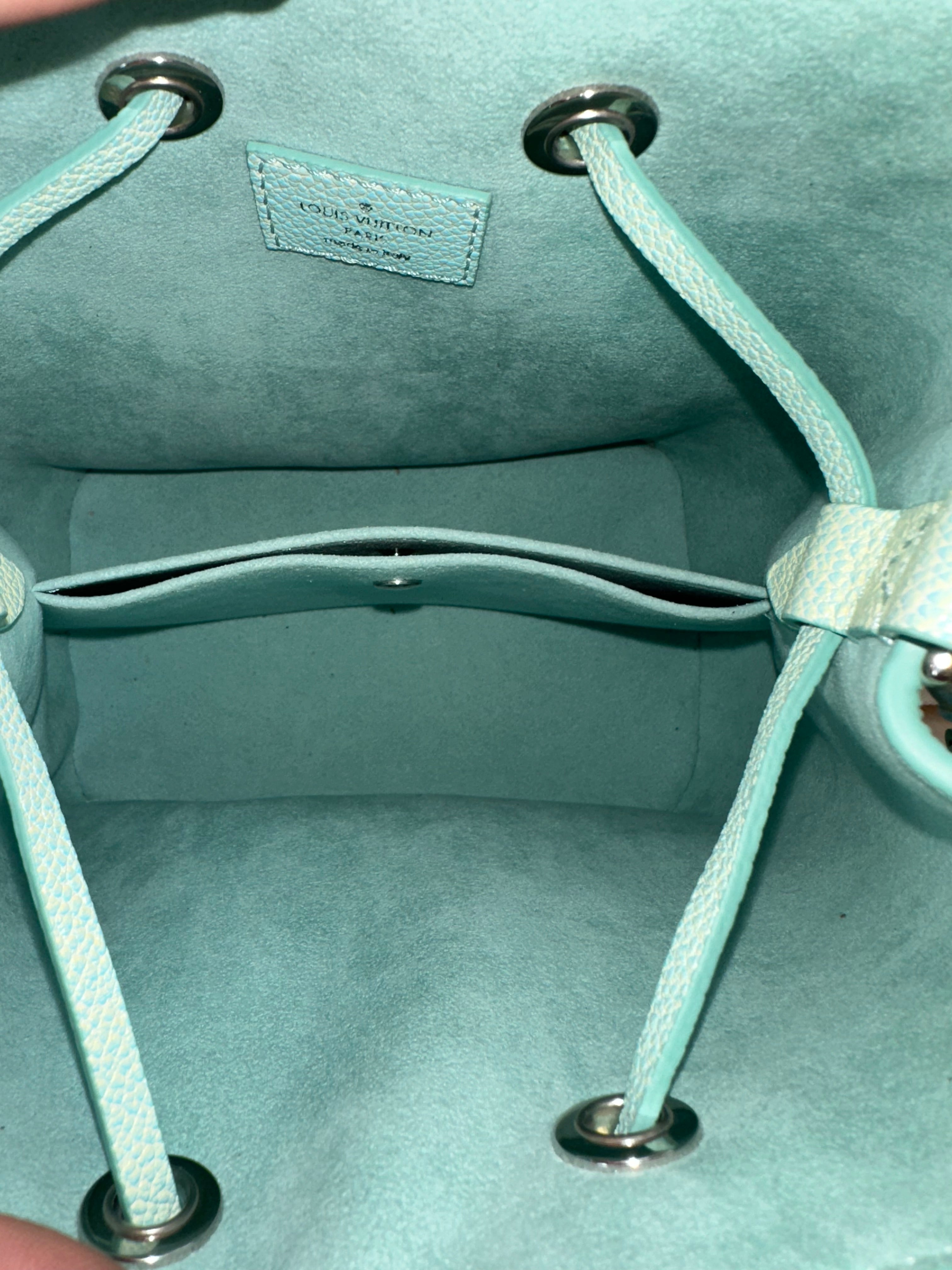 Louis Vuitton Neonoe Limited