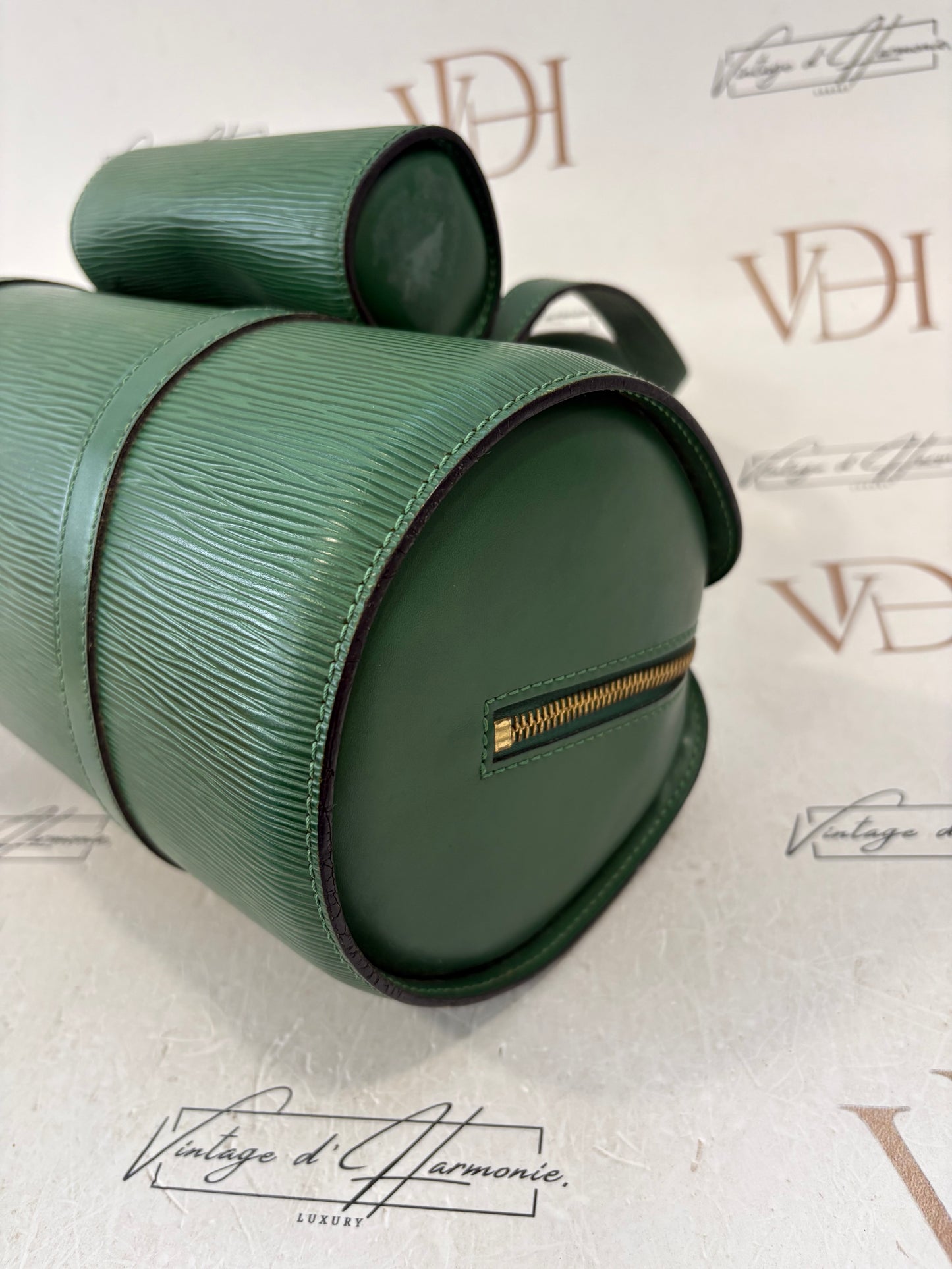 018206 - Louis Vuitton Green Epi