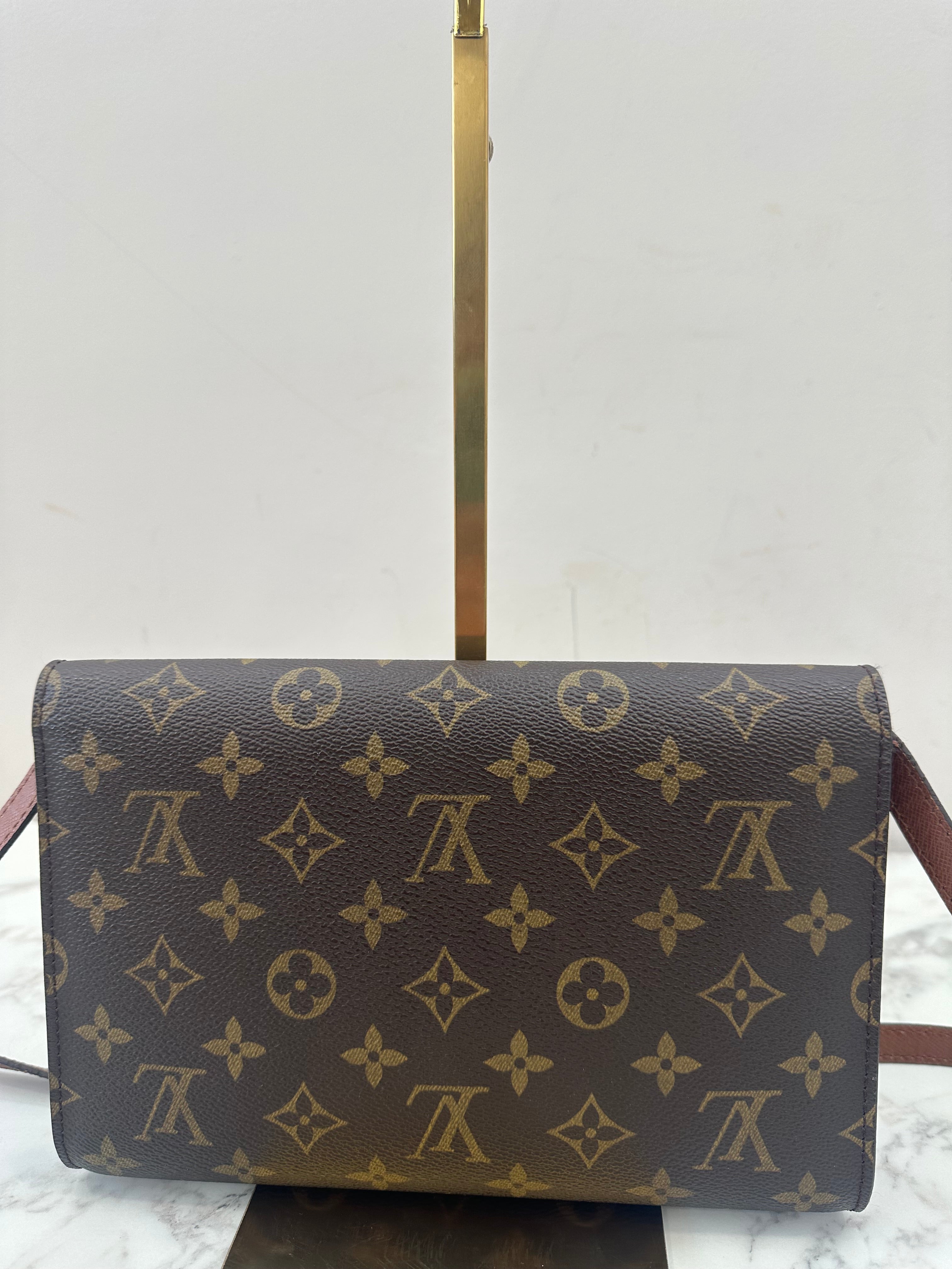 Louis Vuitton Bordeaux 23