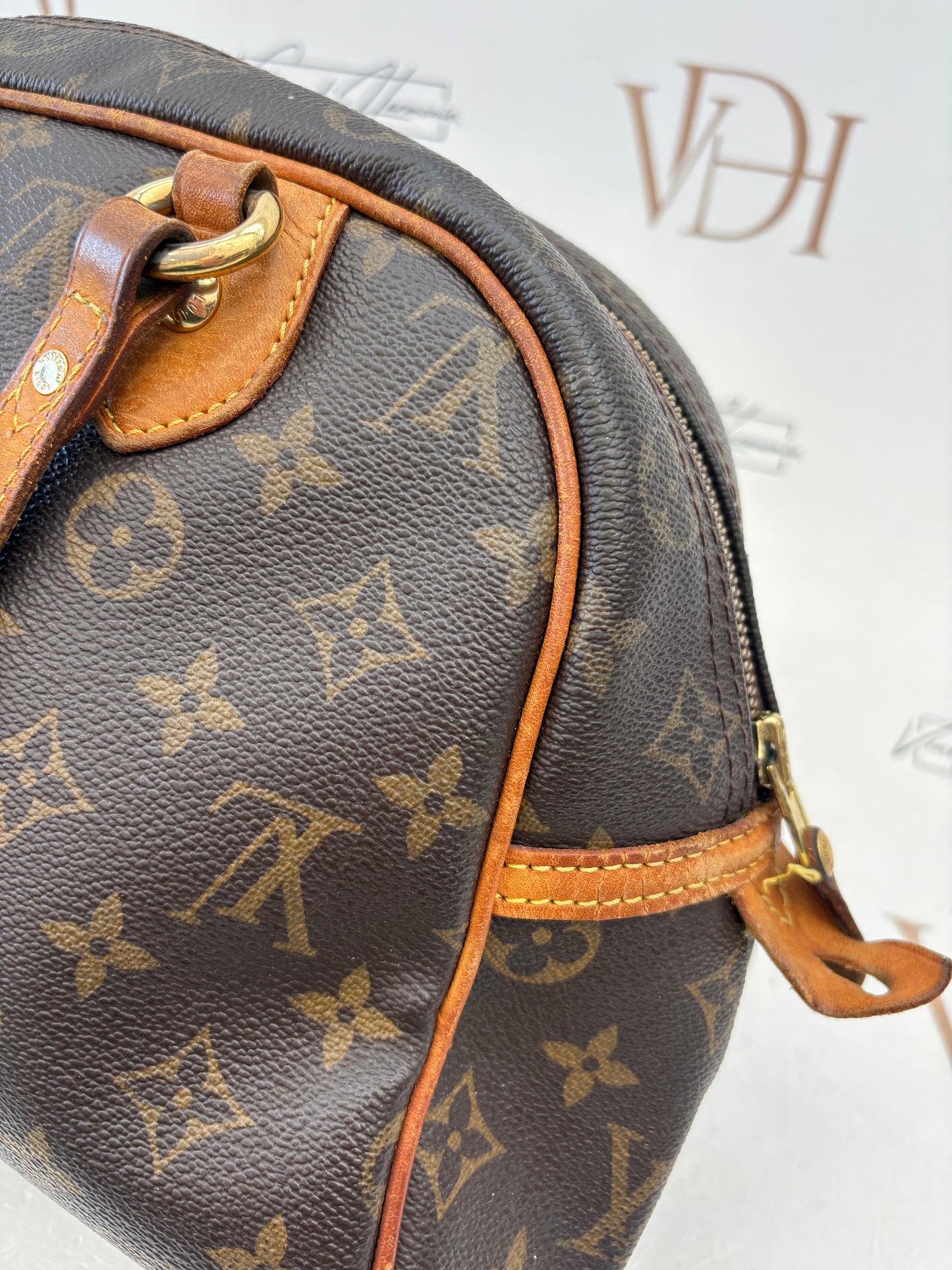 016901 - Louis Vuitton Montorgueil PM