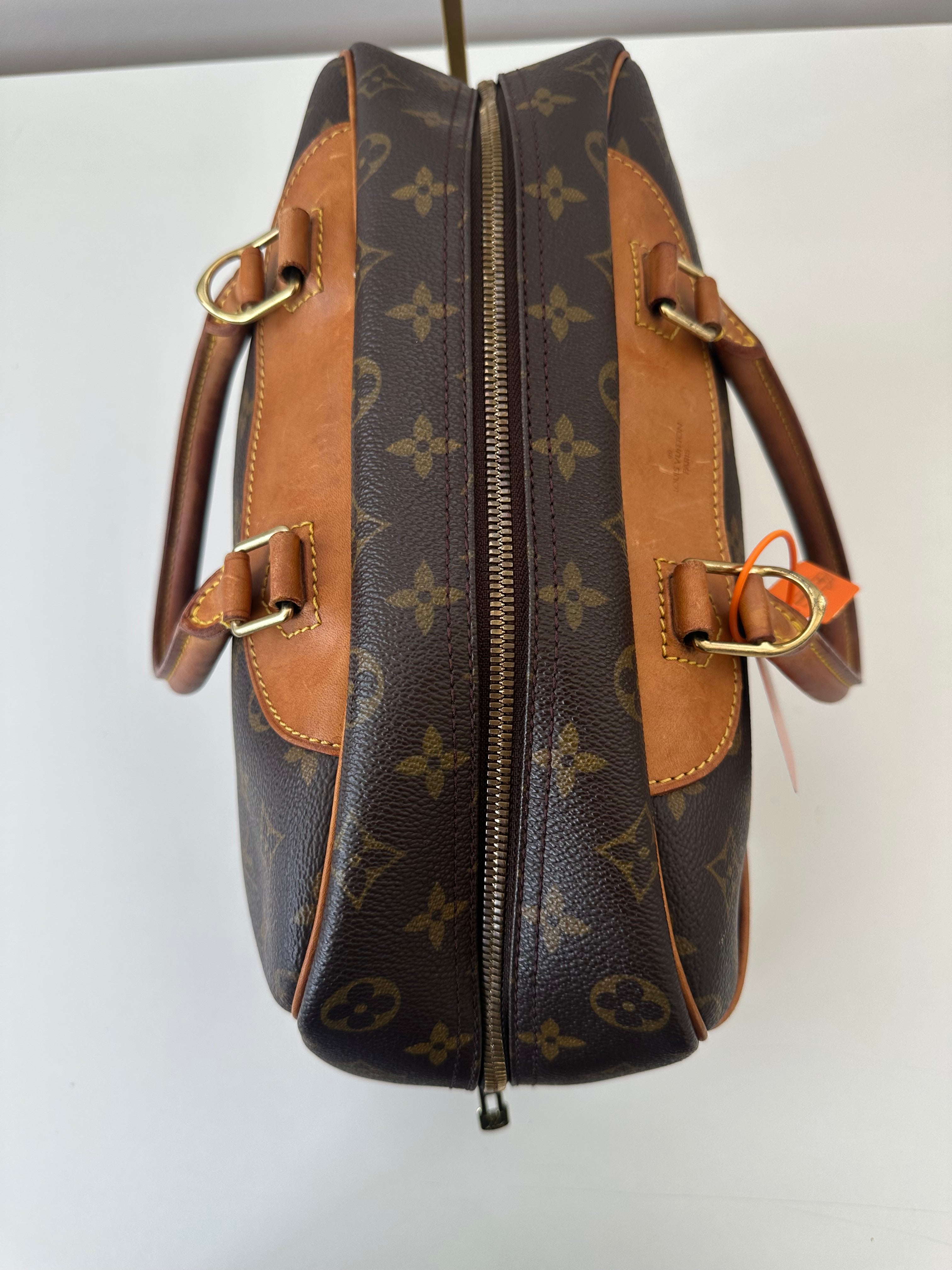 Louis Vuitton Deauville