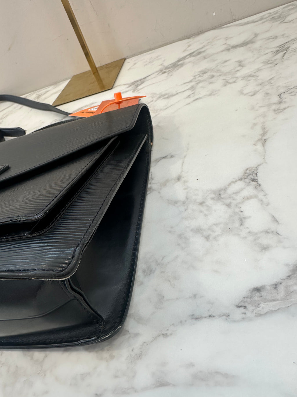 Louis Vuitton Epi Black Monceau 28