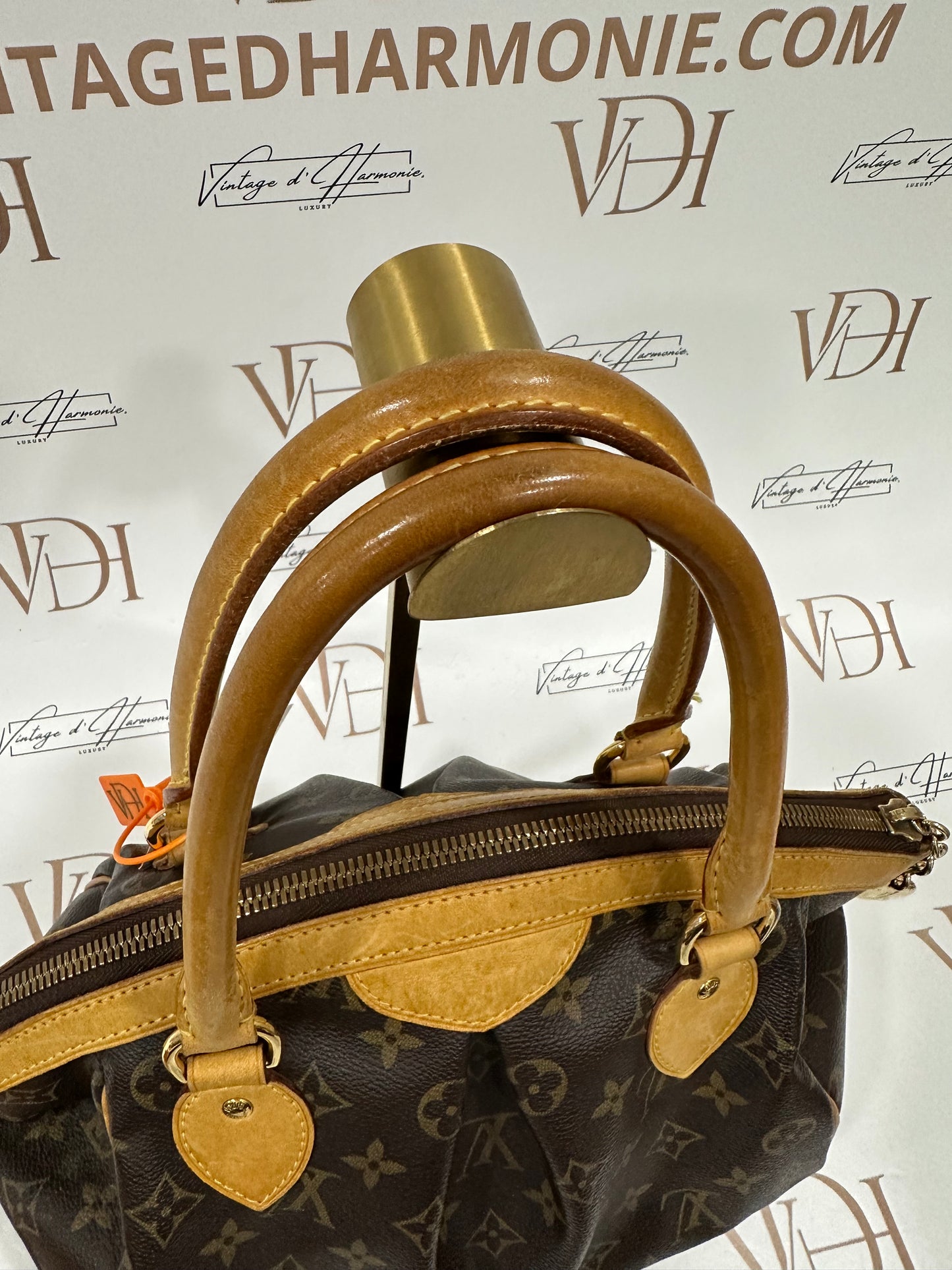 017980 - Louis Vuitton Tivoli PM