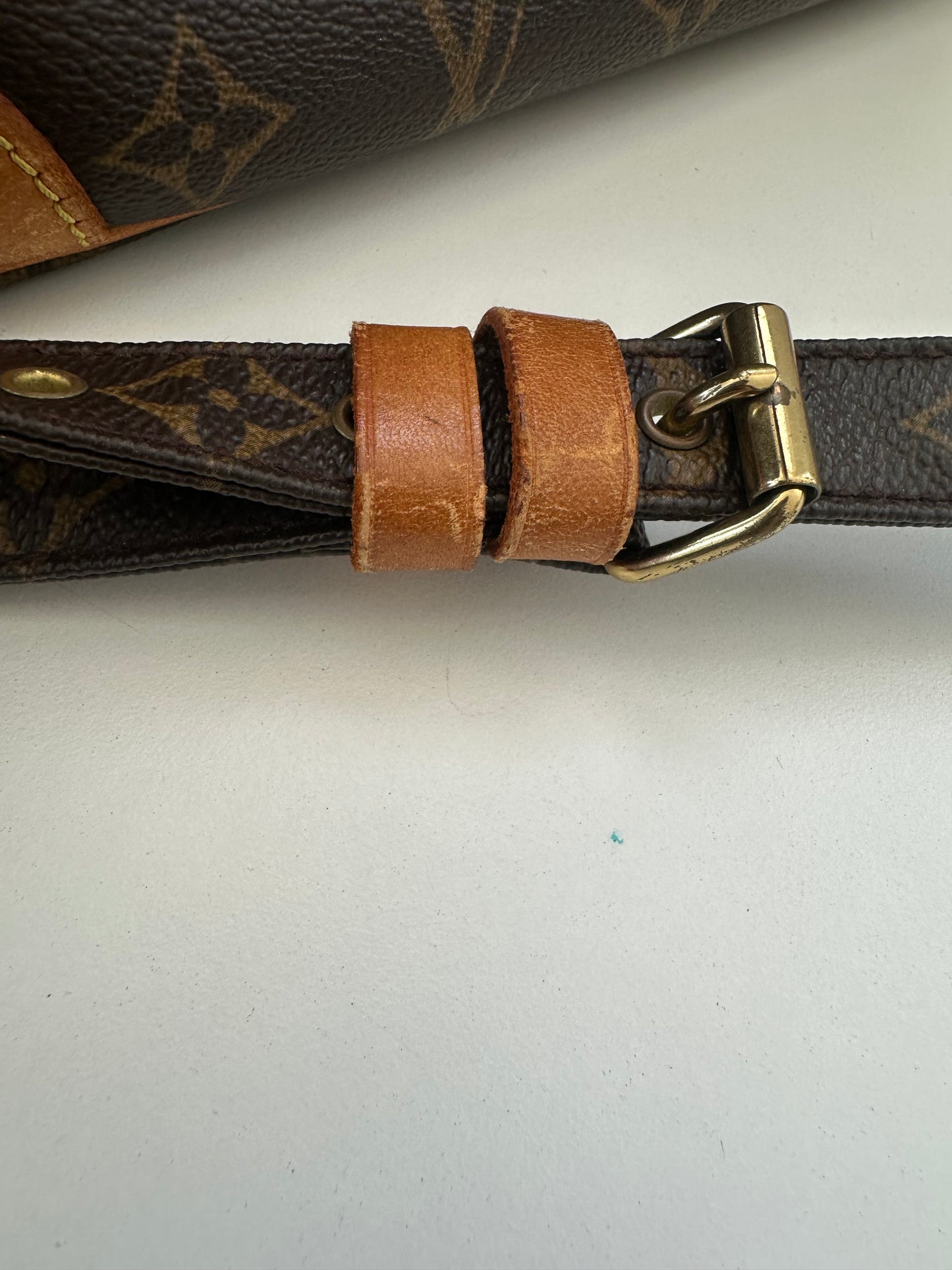 Louis Vuitton Nile