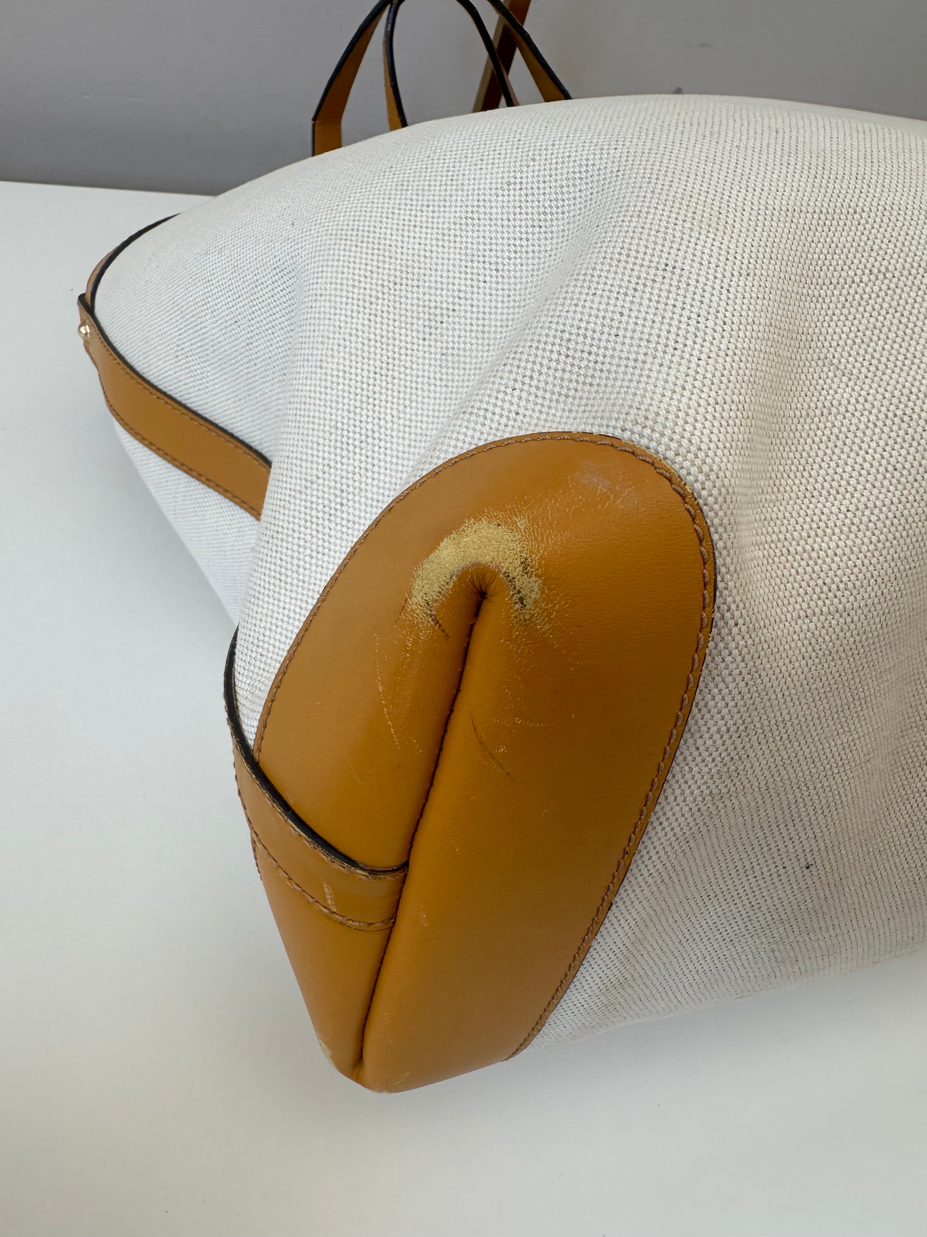 Gucci GG Canvas +pochette