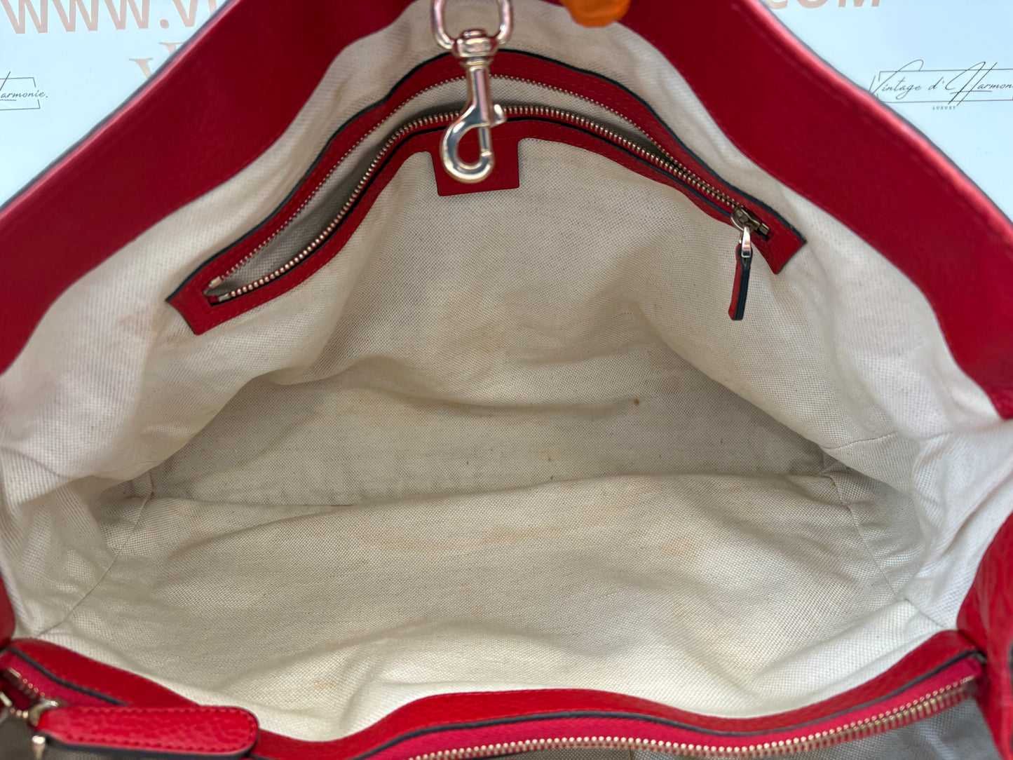 383624 - Gucci Bella