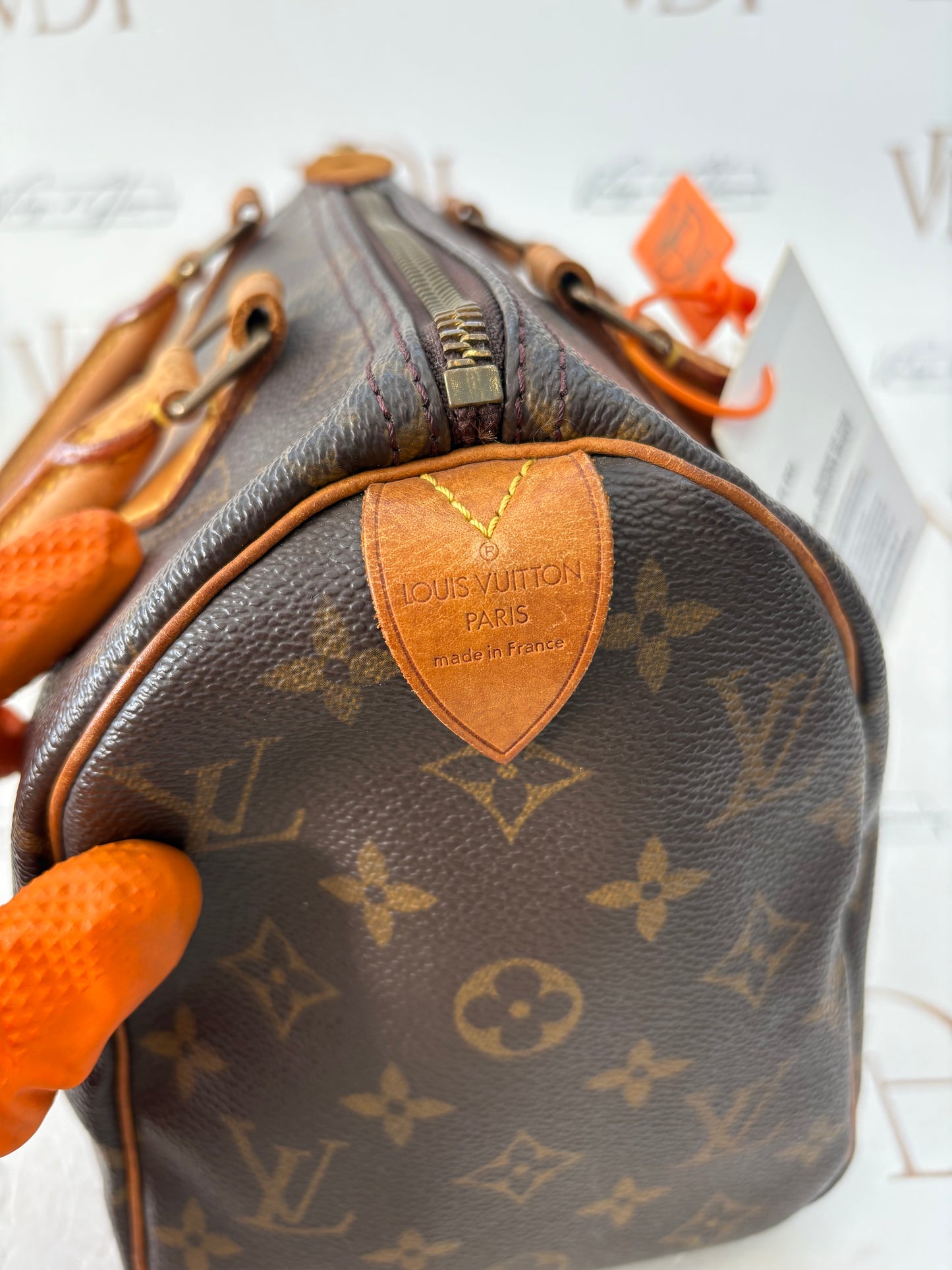 018834 - Louis Vuitton Speedy 25