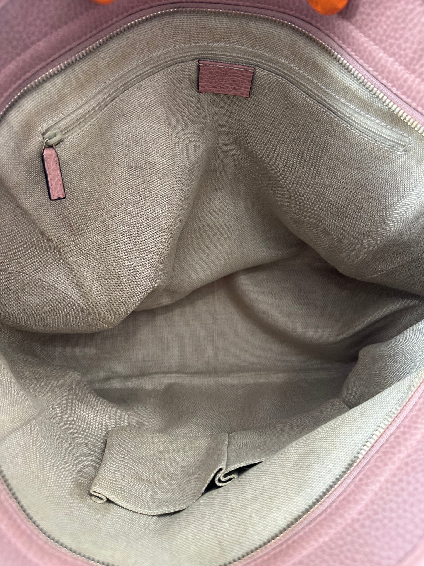 382878 - Gucci Bree