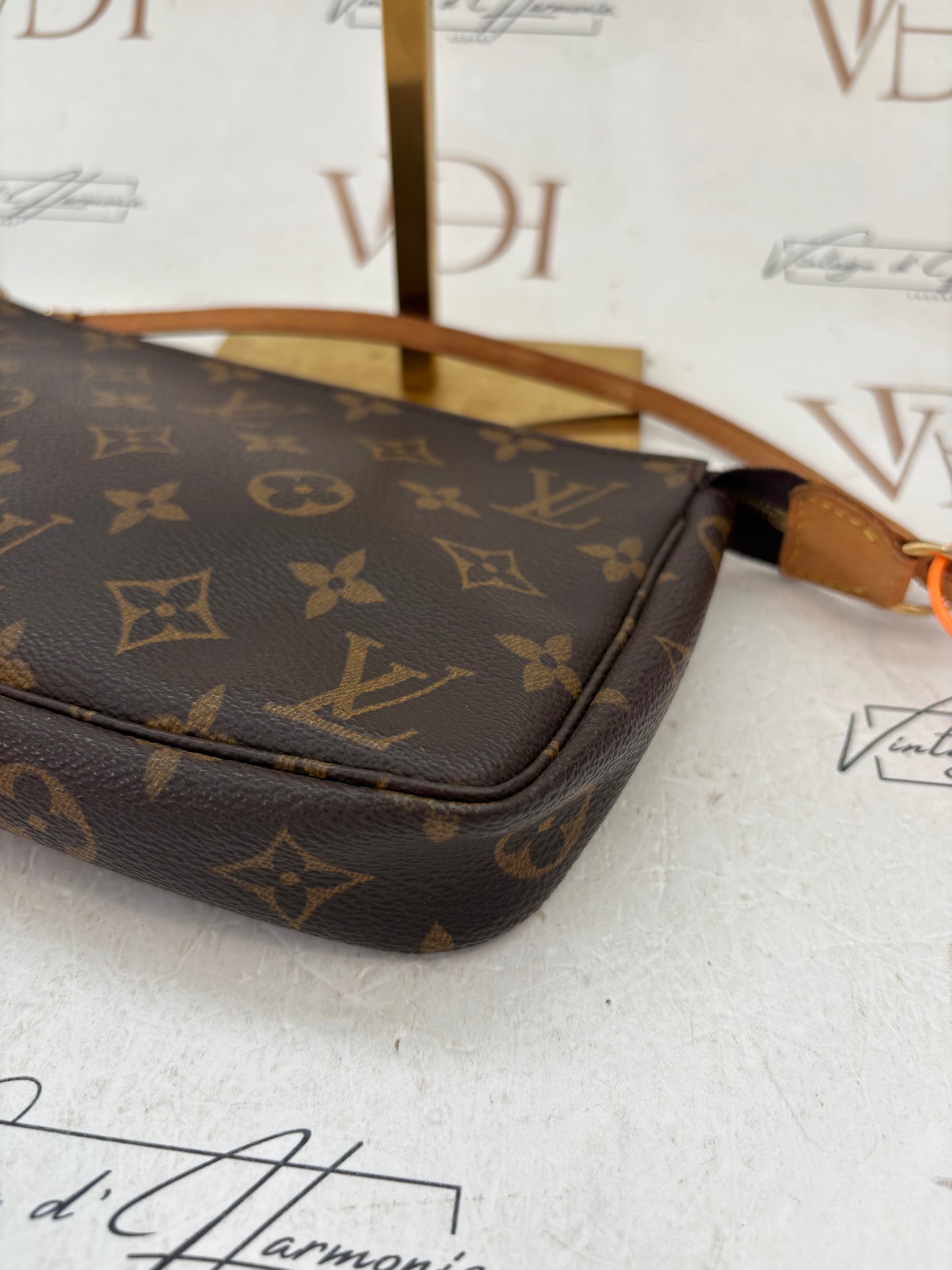 017270 - Louis Vuitton Pochette Accessoires