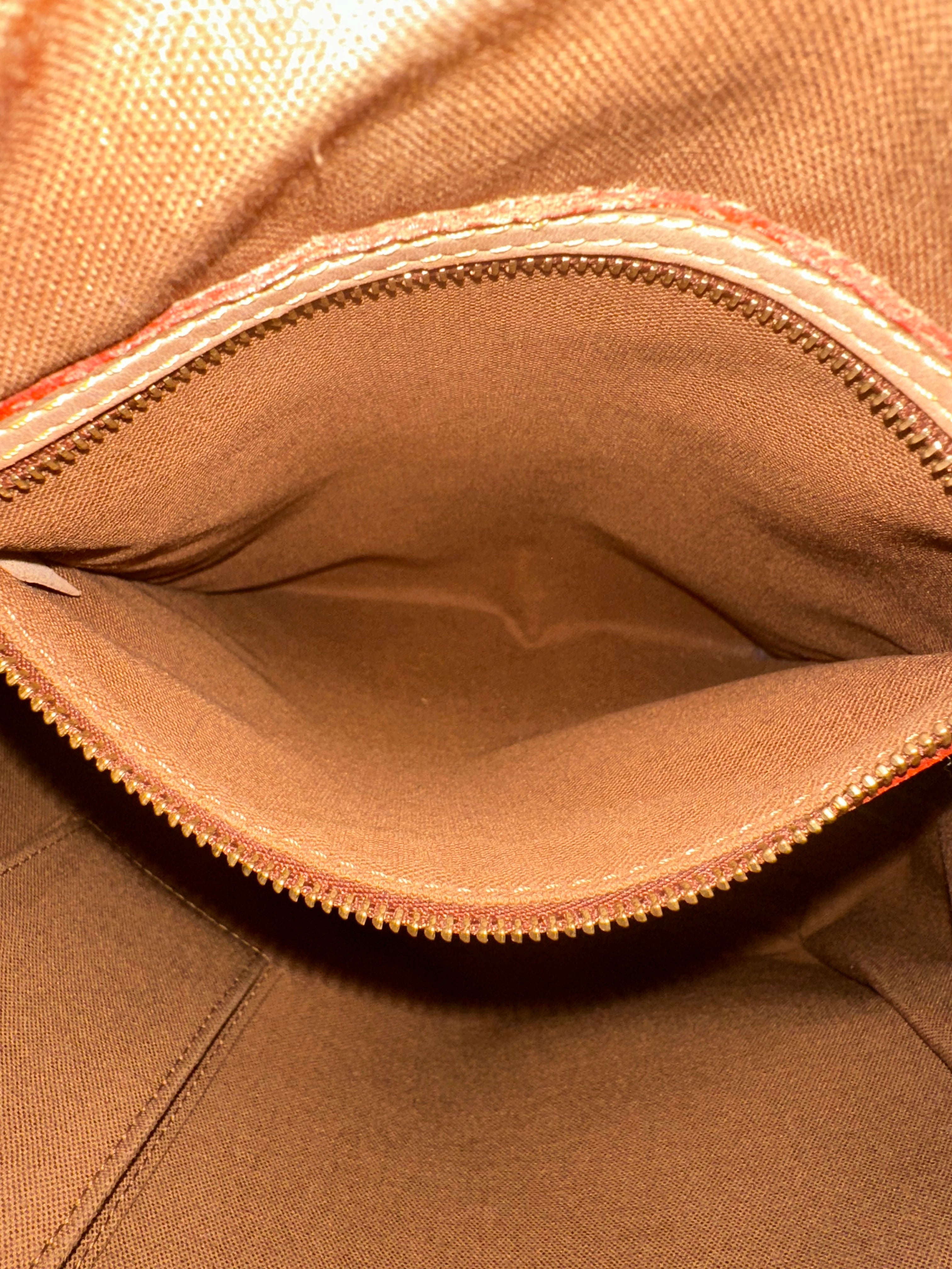 Louis Vuitton Batignolles