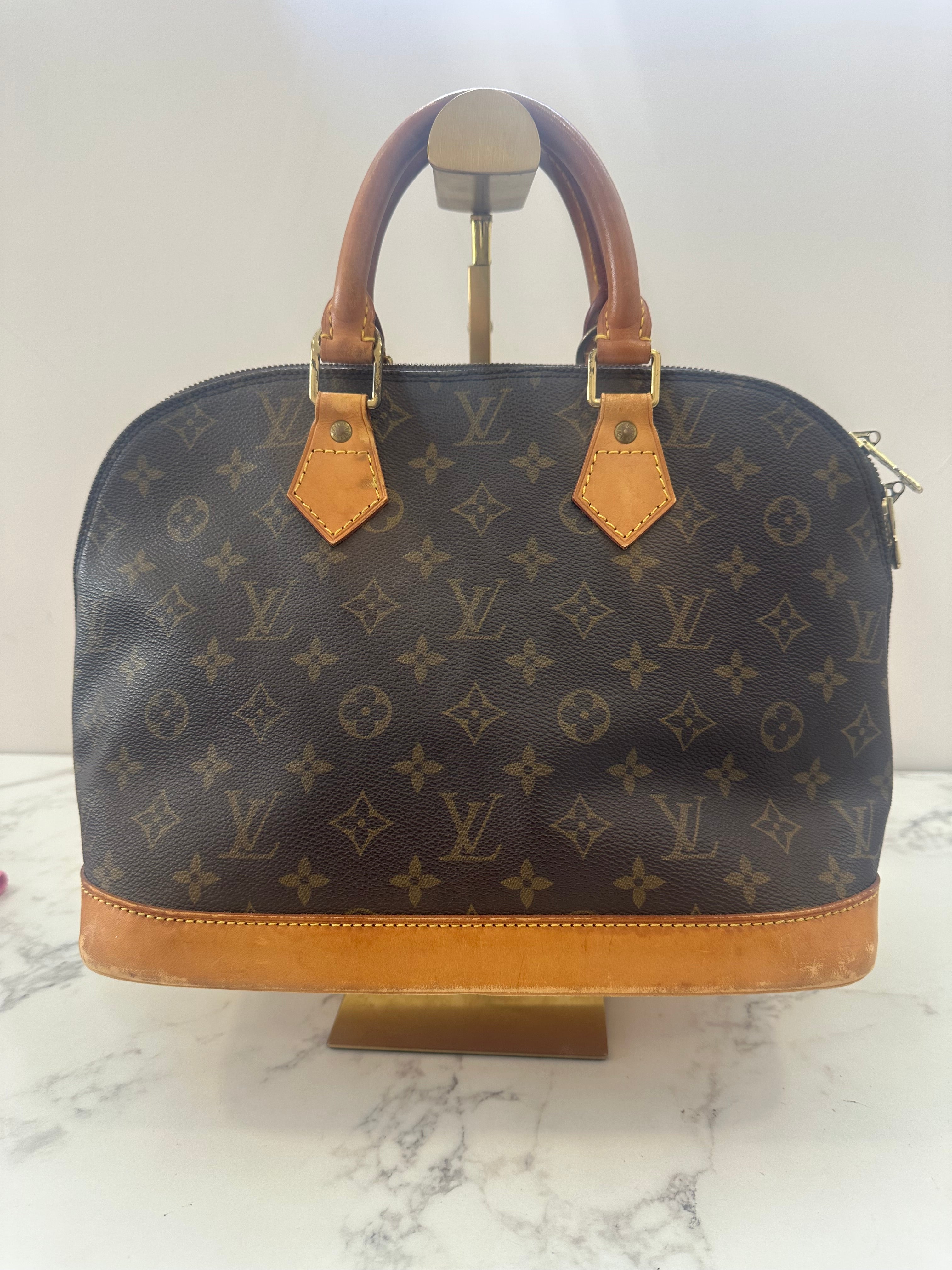 Louis Vuitton Alma