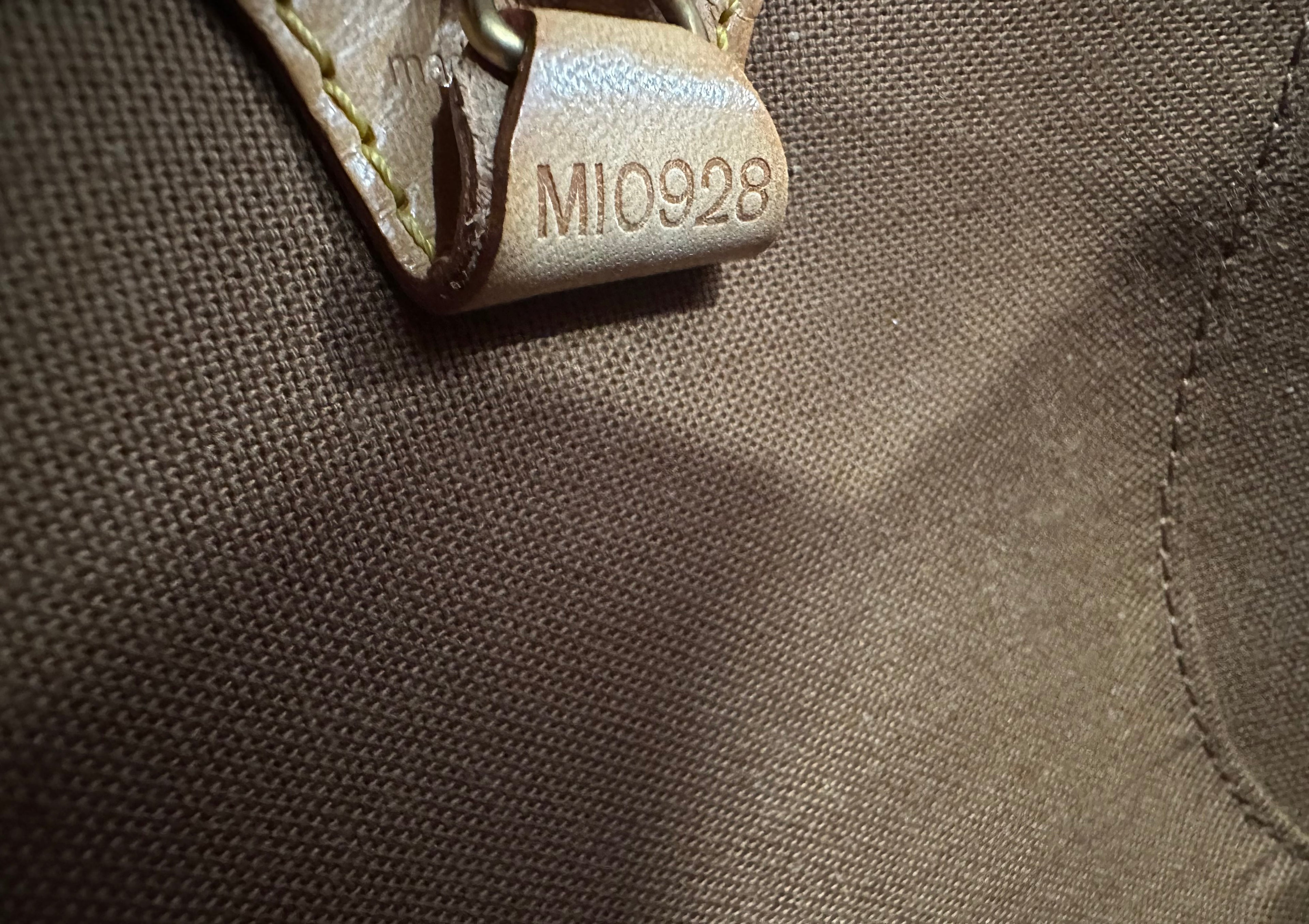 Louis Vuitton Ellipse PM