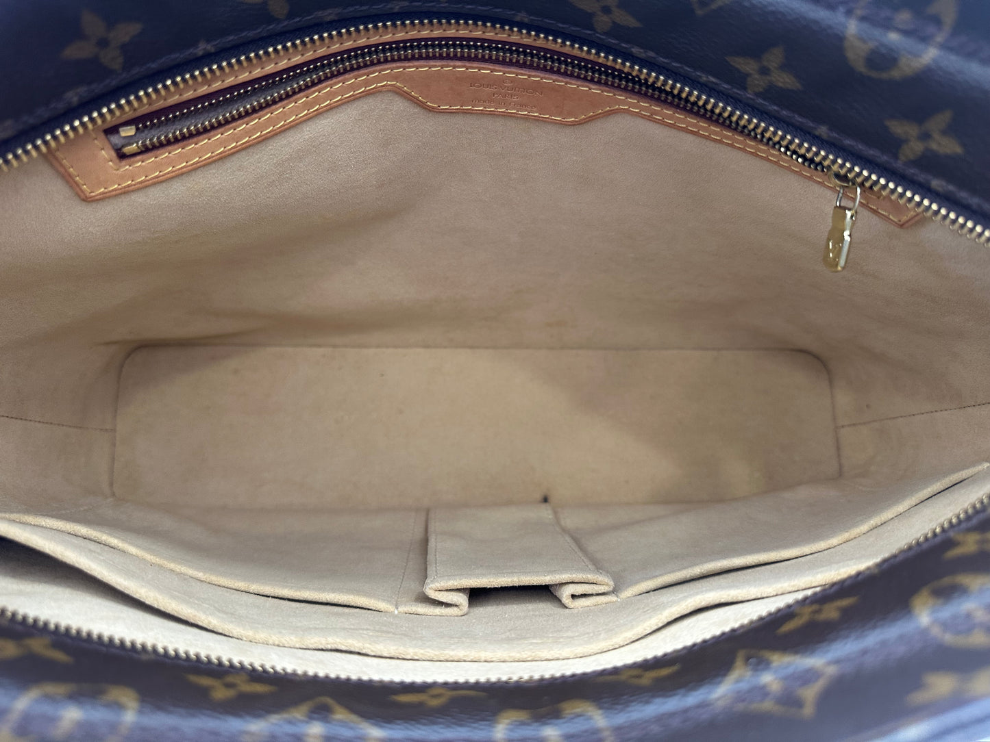 017891 - Louis Vuitton Luco