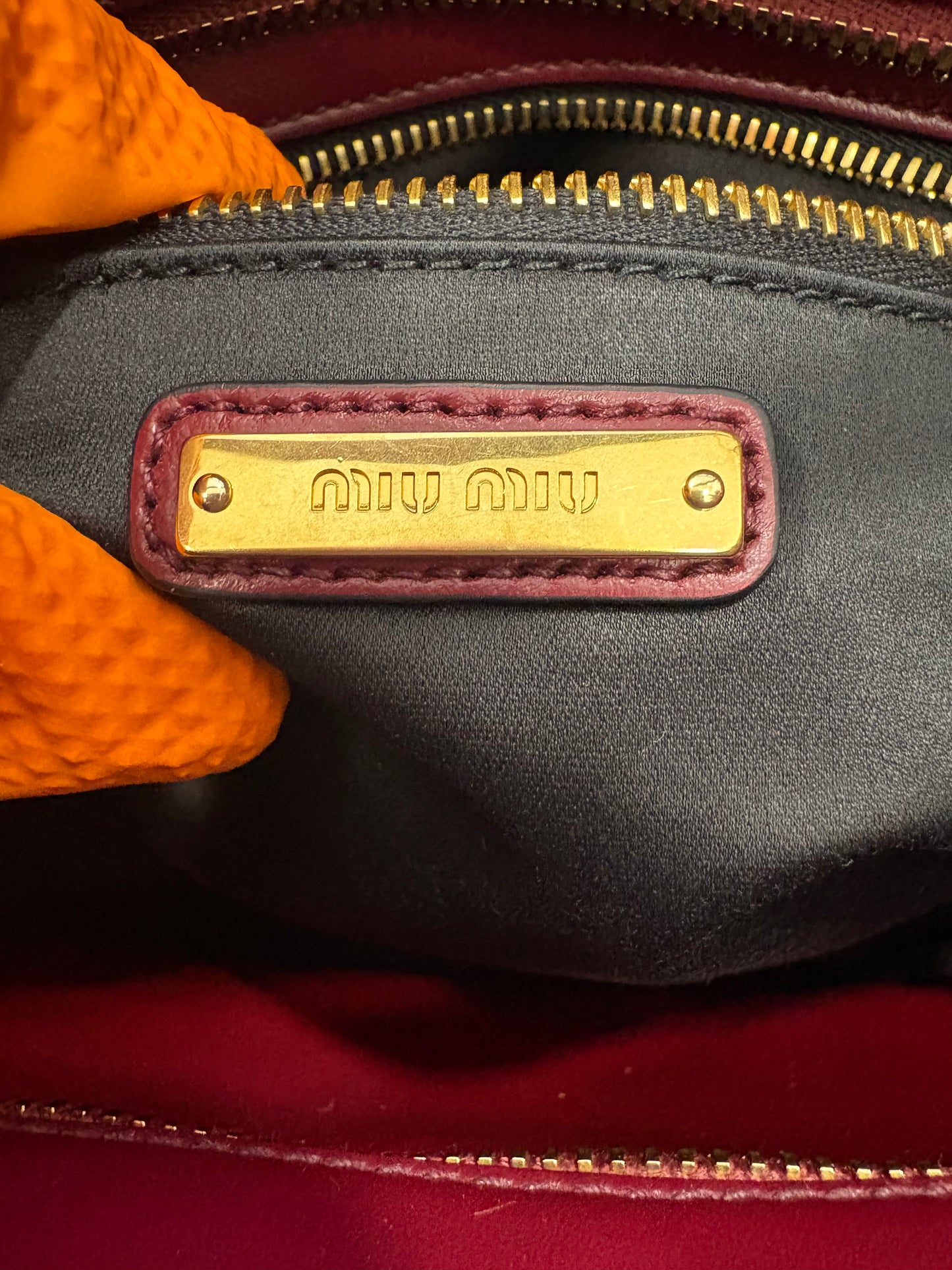 382809 - Miu Miu
