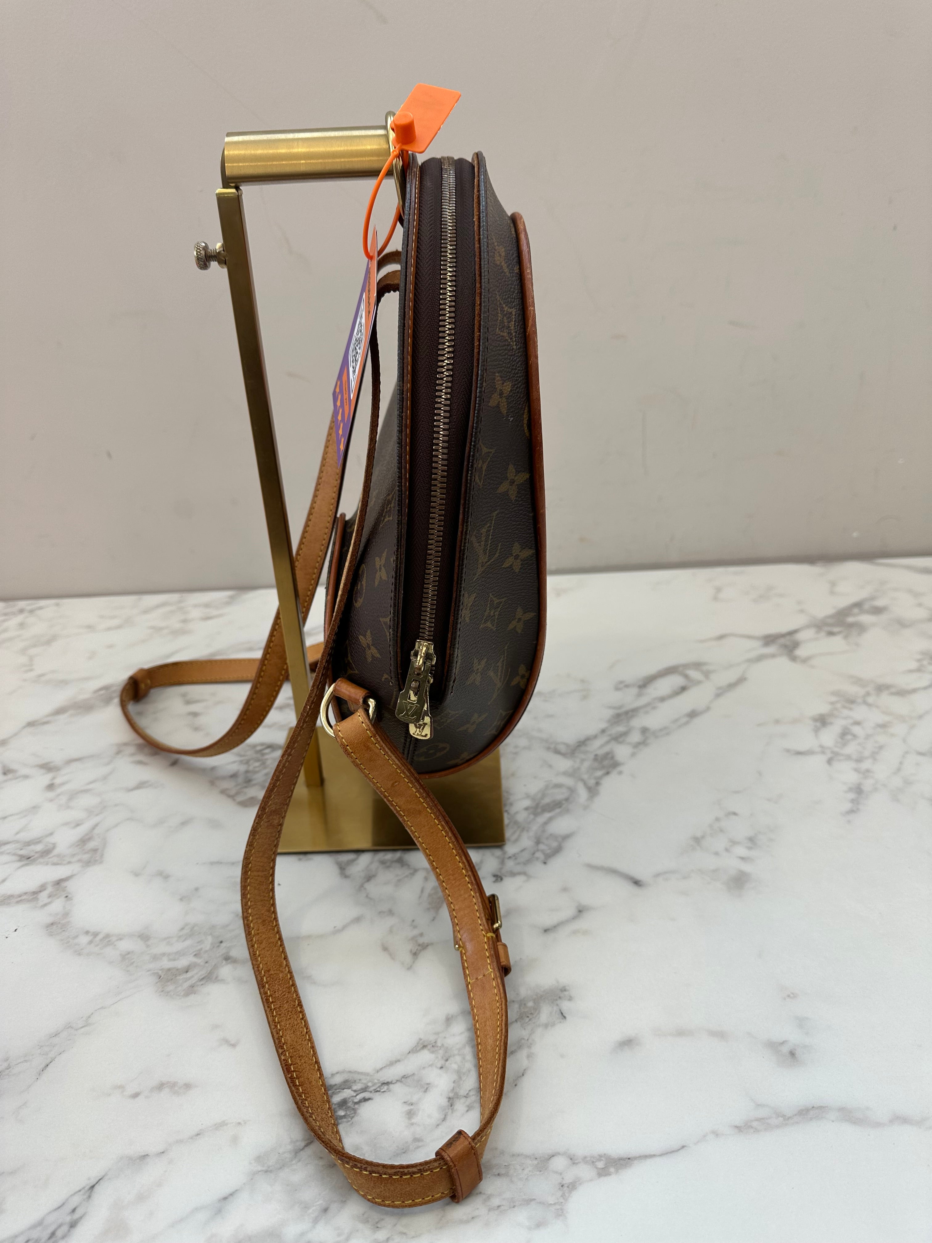 Louis Vuitton Ellipse Sac a dos Backpack