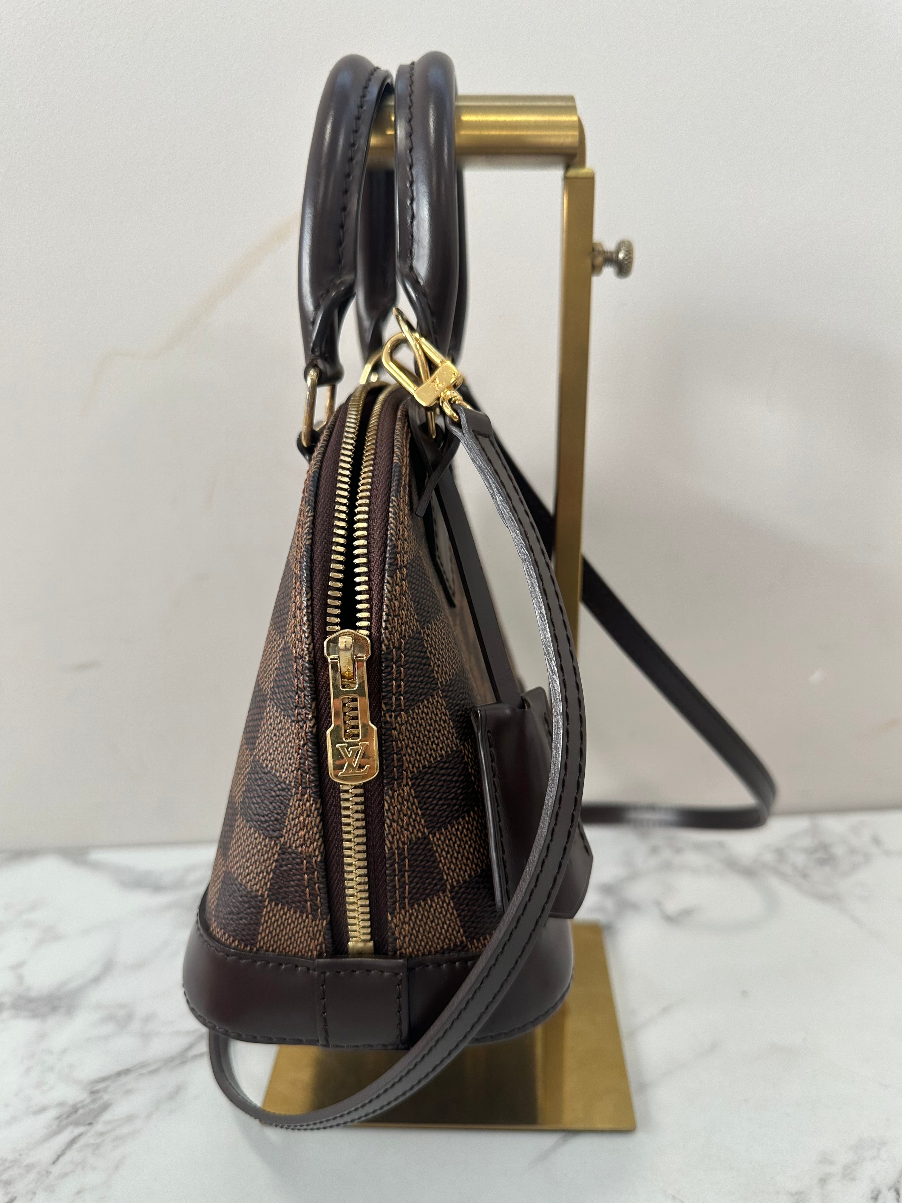 Louis Vuitton Alma BB Damier