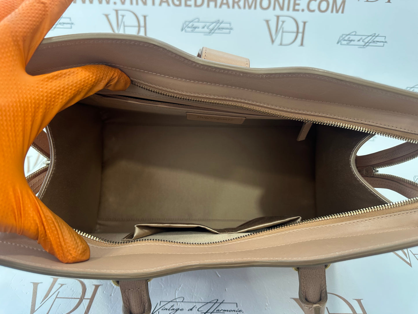 382274 - Saint Laurent Y-Ligne