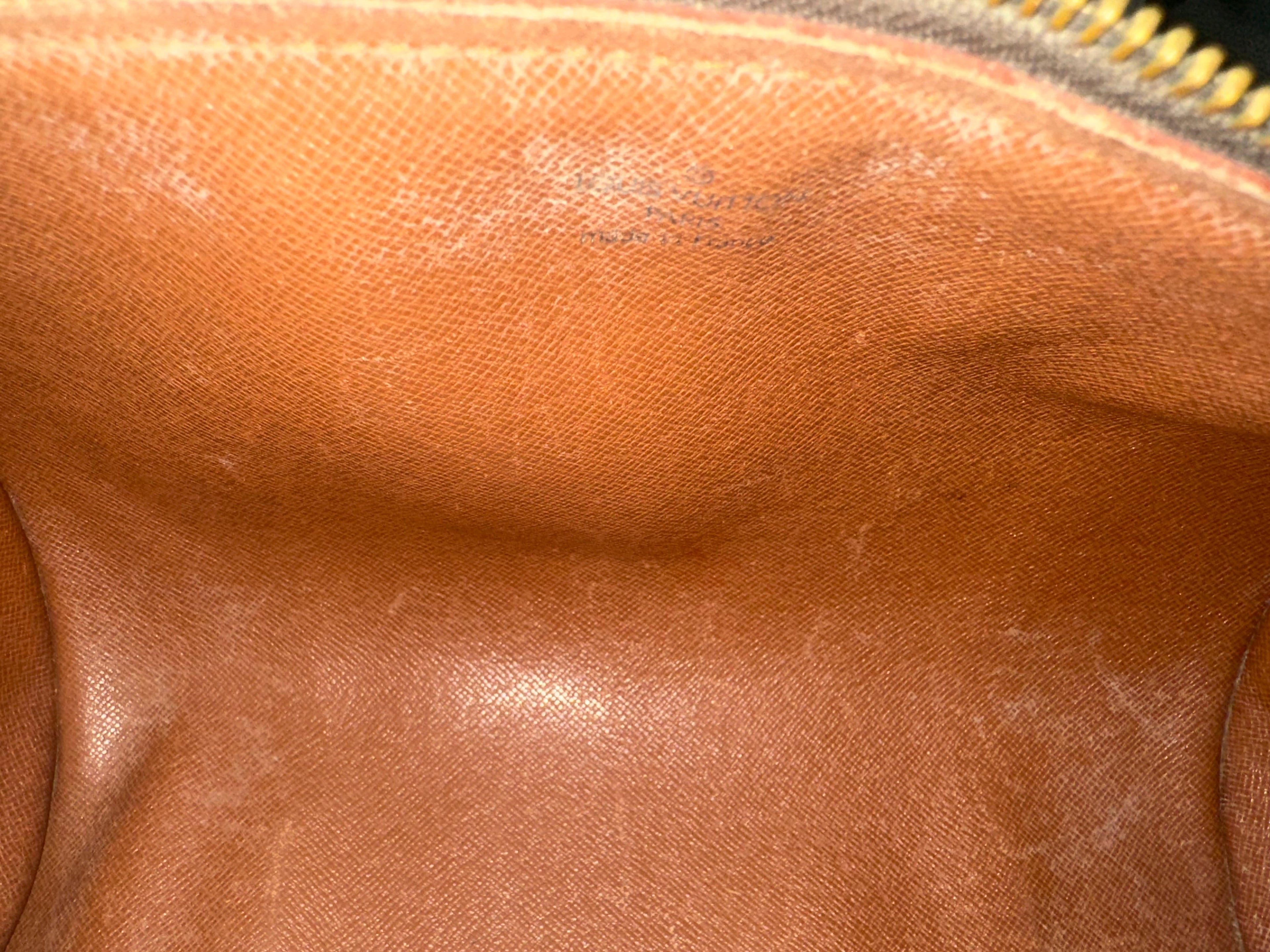 Louis Vuitton Papillon 26