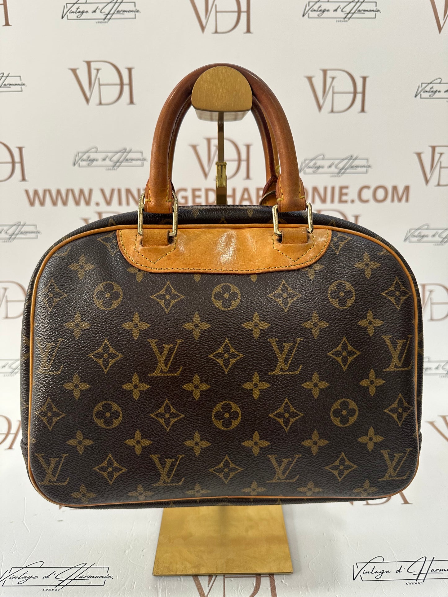 017757 - Louis Vuitton Trouville