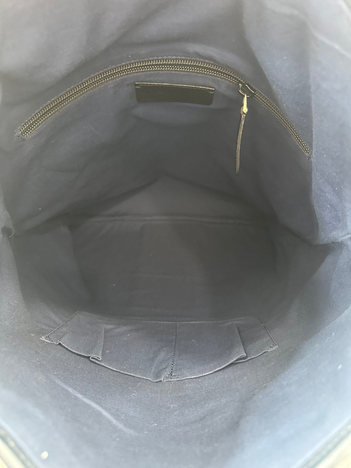 102619 - Saint Laurent Y-Stitch